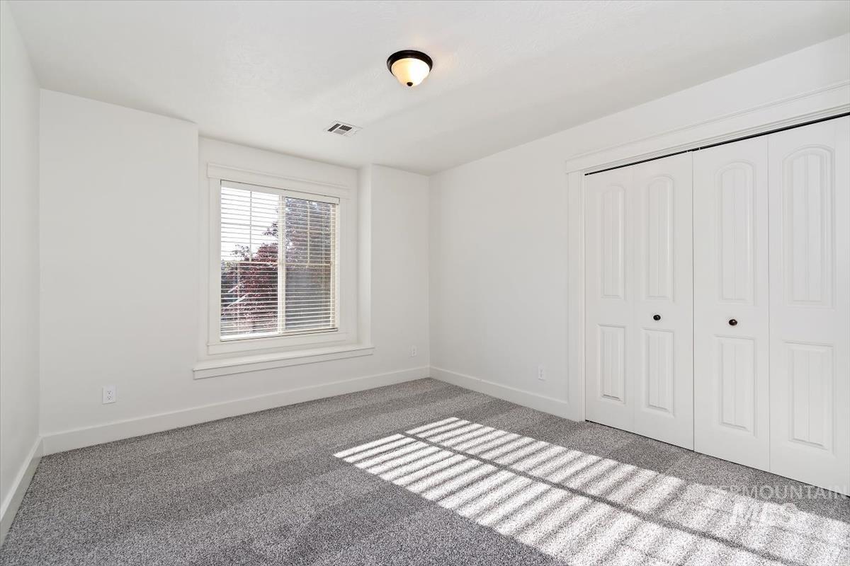 6105 S Egmont Ave. Property Photo 35