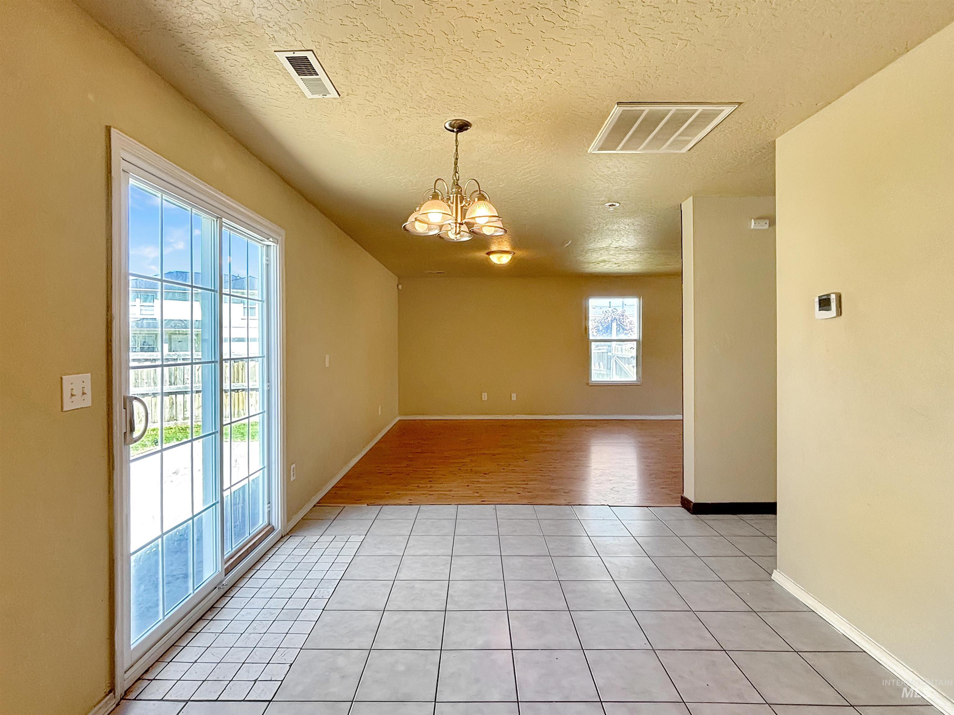 118 Parkland Way Property Photo 10