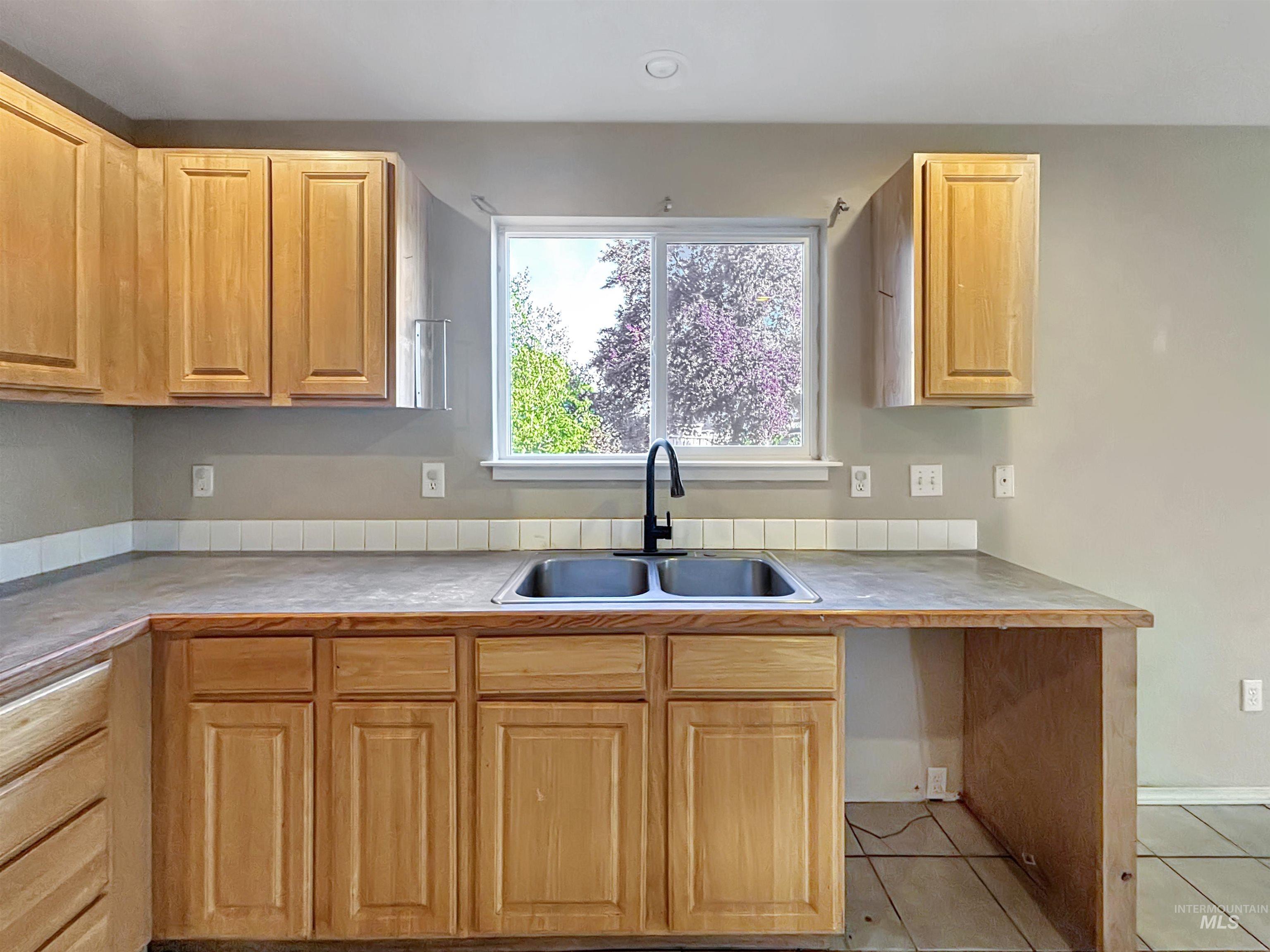 118 Parkland Way Property Photo 14