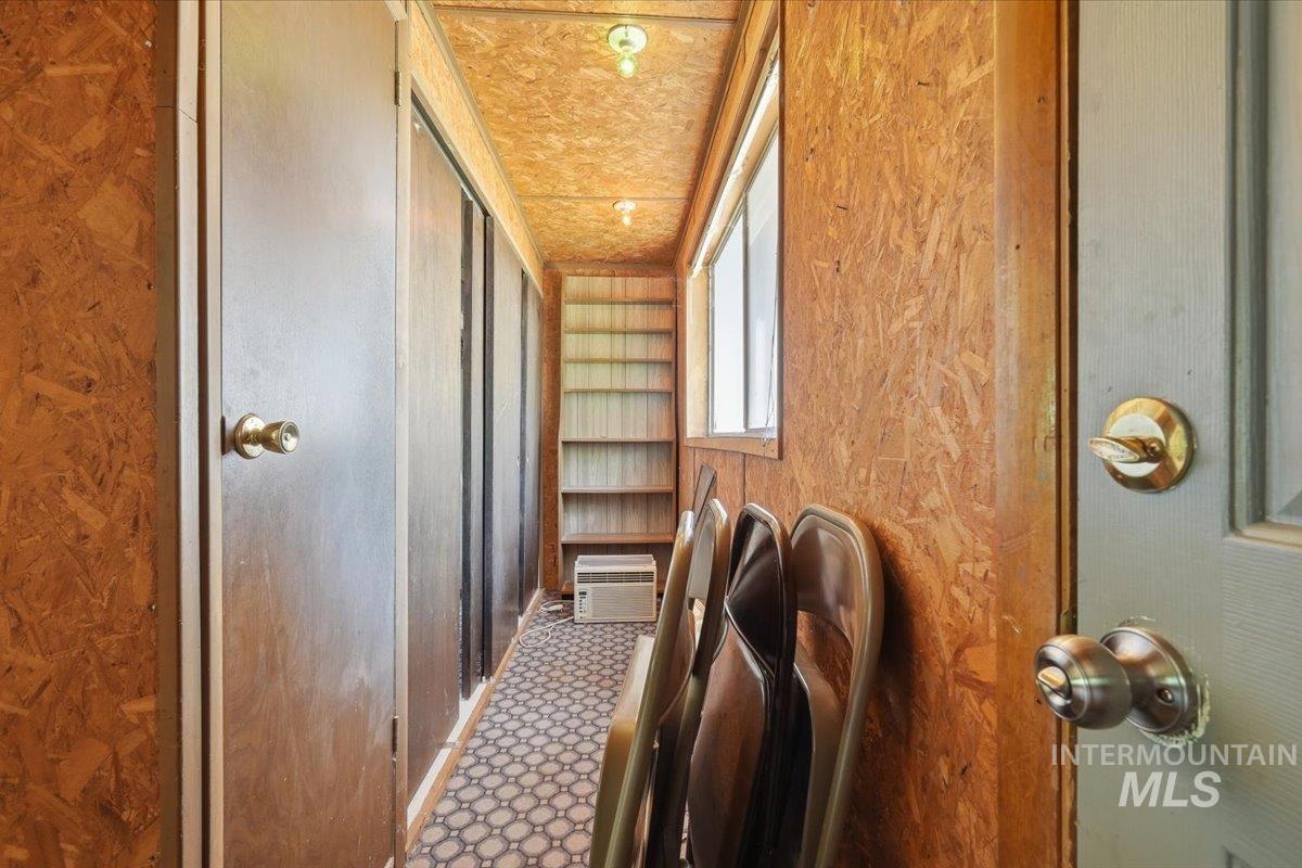 18177 Batt Corner Property Photo 11