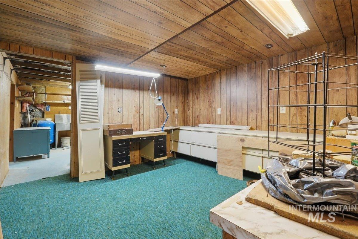 18177 Batt Corner Property Photo 24