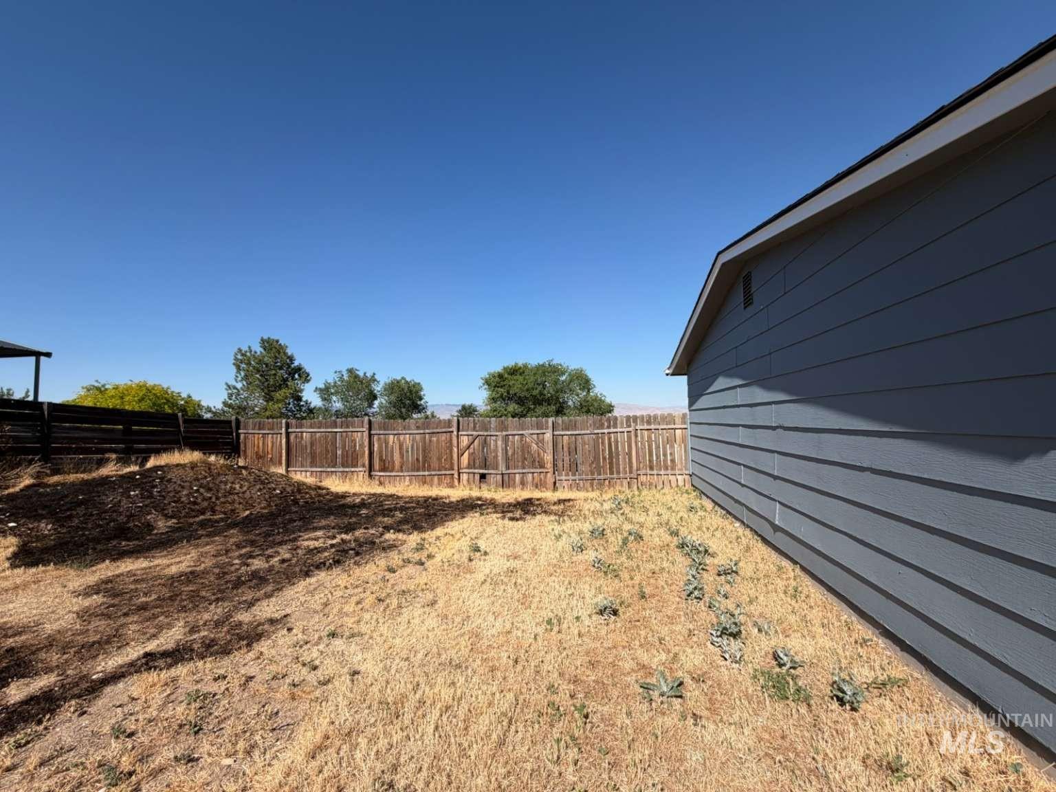 9951 W Fox Ridge Dr Property Photo 4