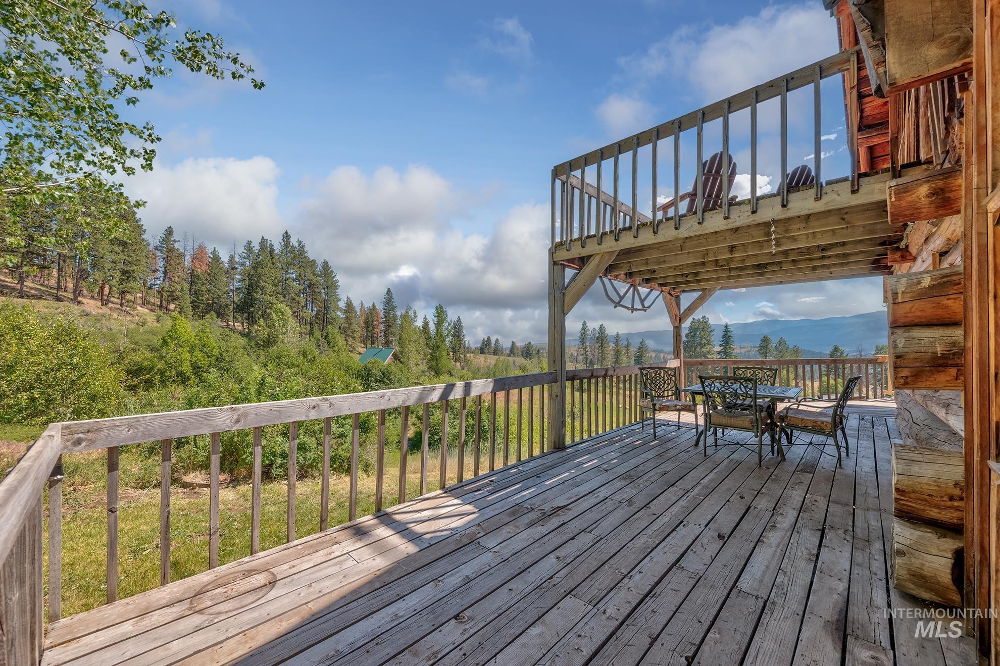 2150 Seid Creek Road Property Photo 4