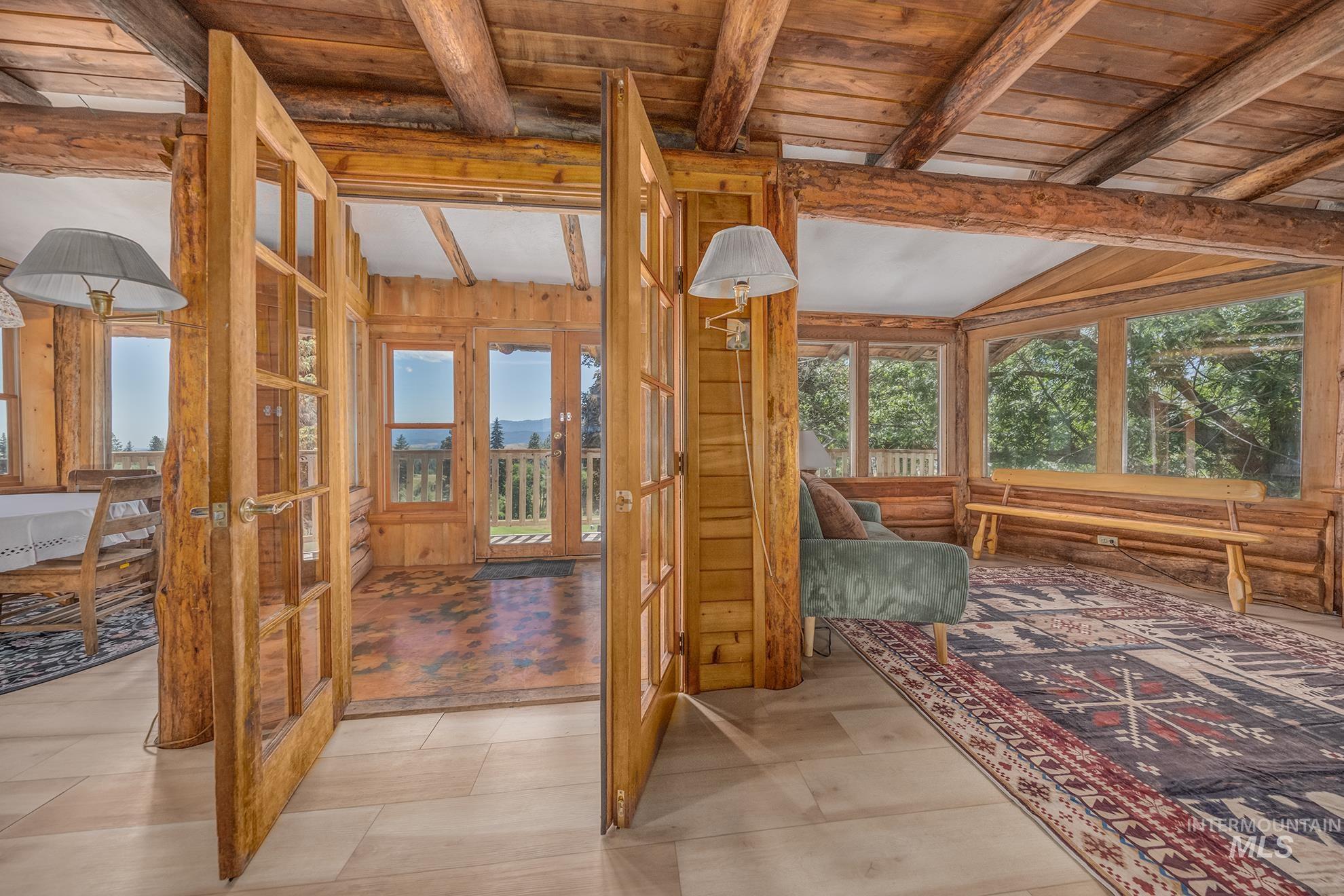 2150 Seid Creek Road Property Photo 12