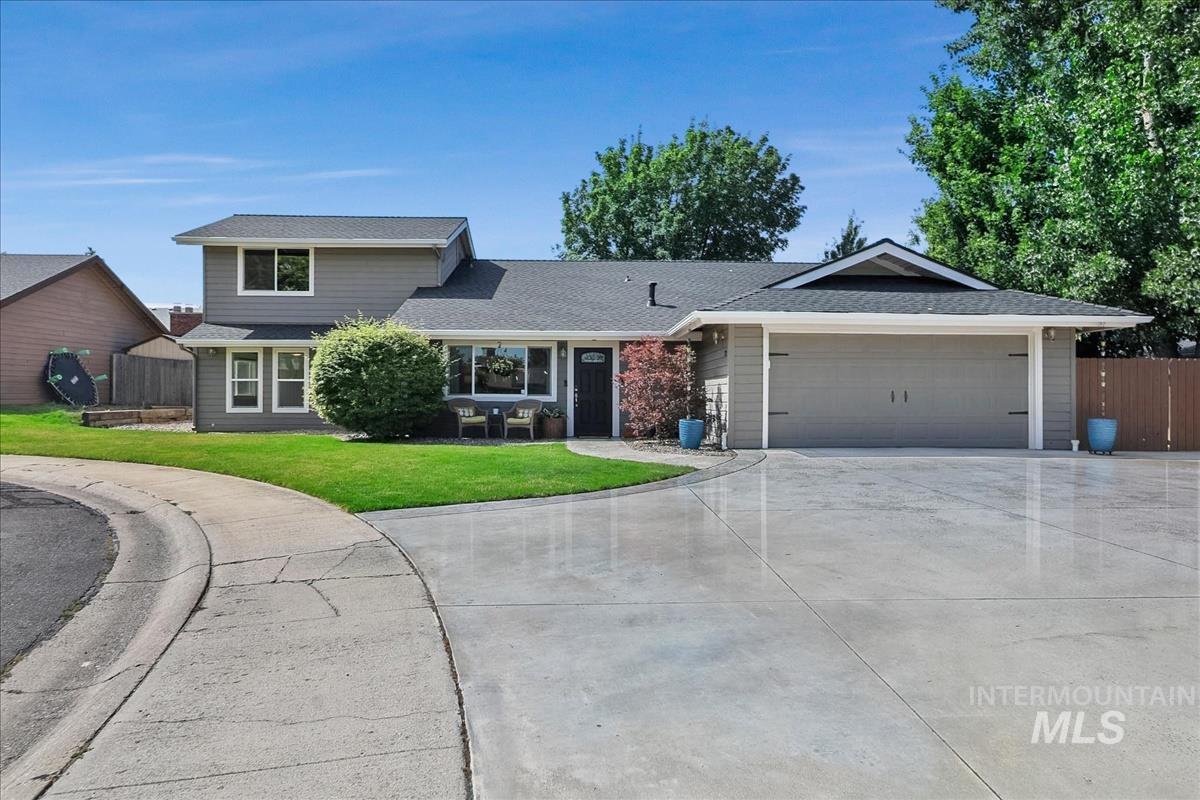 171 E Northview Dr