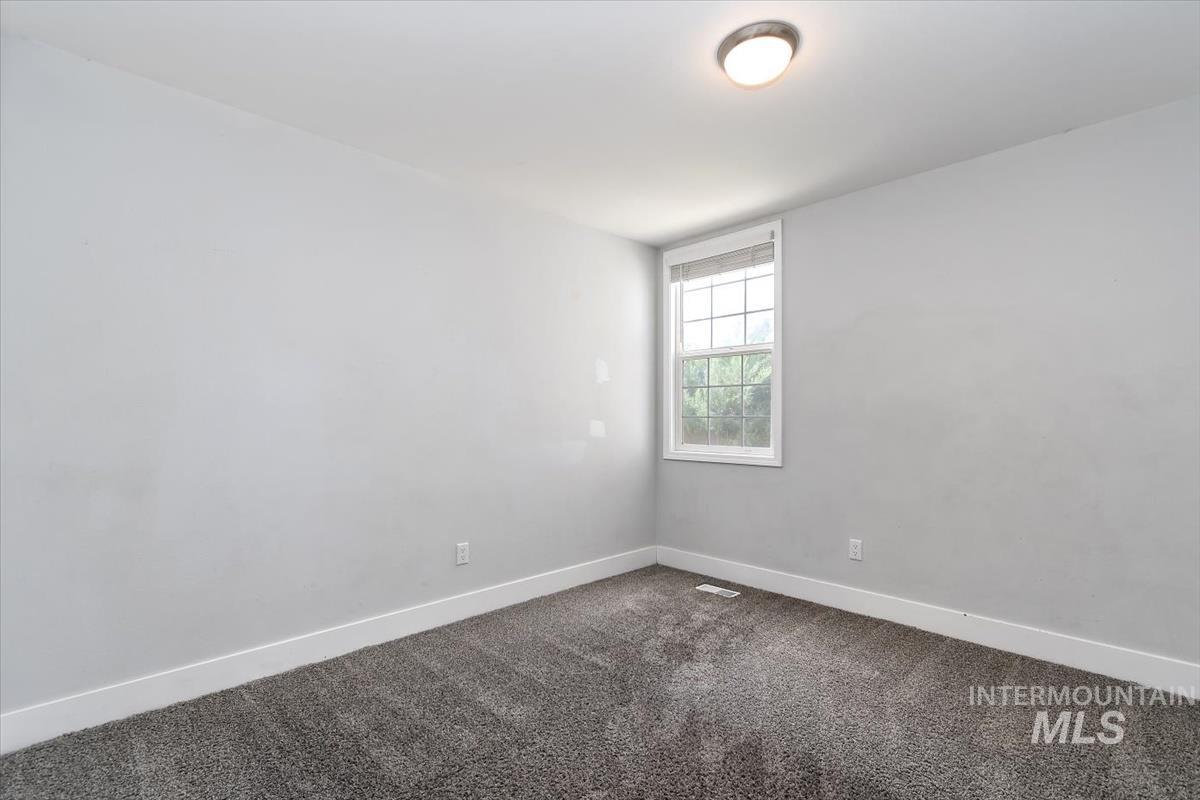 1344 N Crestmont Dr Property Photo 26