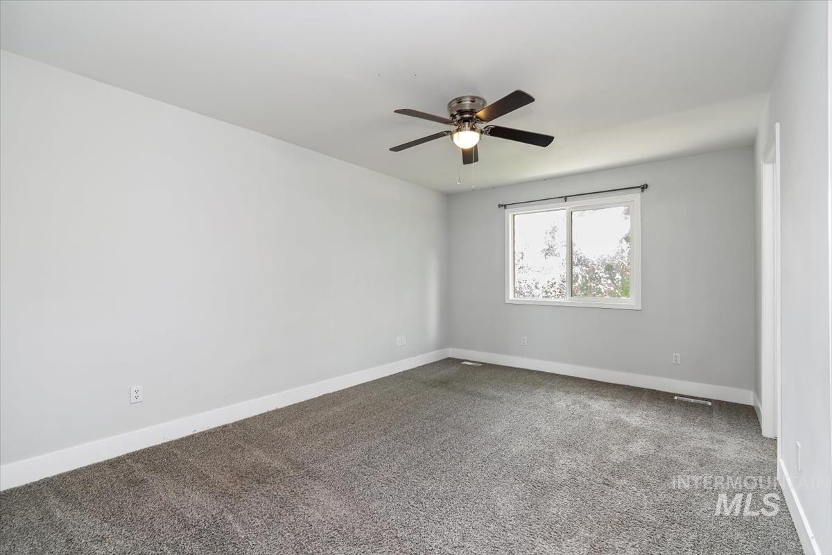 1344 N Crestmont Dr Property Photo 29