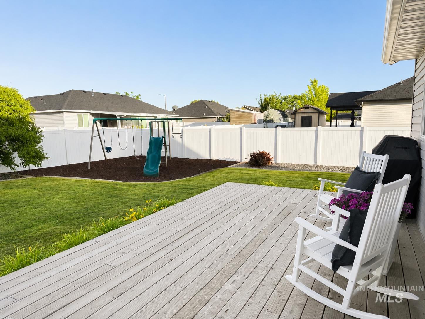 281 Glacier Meadows Way Property Photo 33