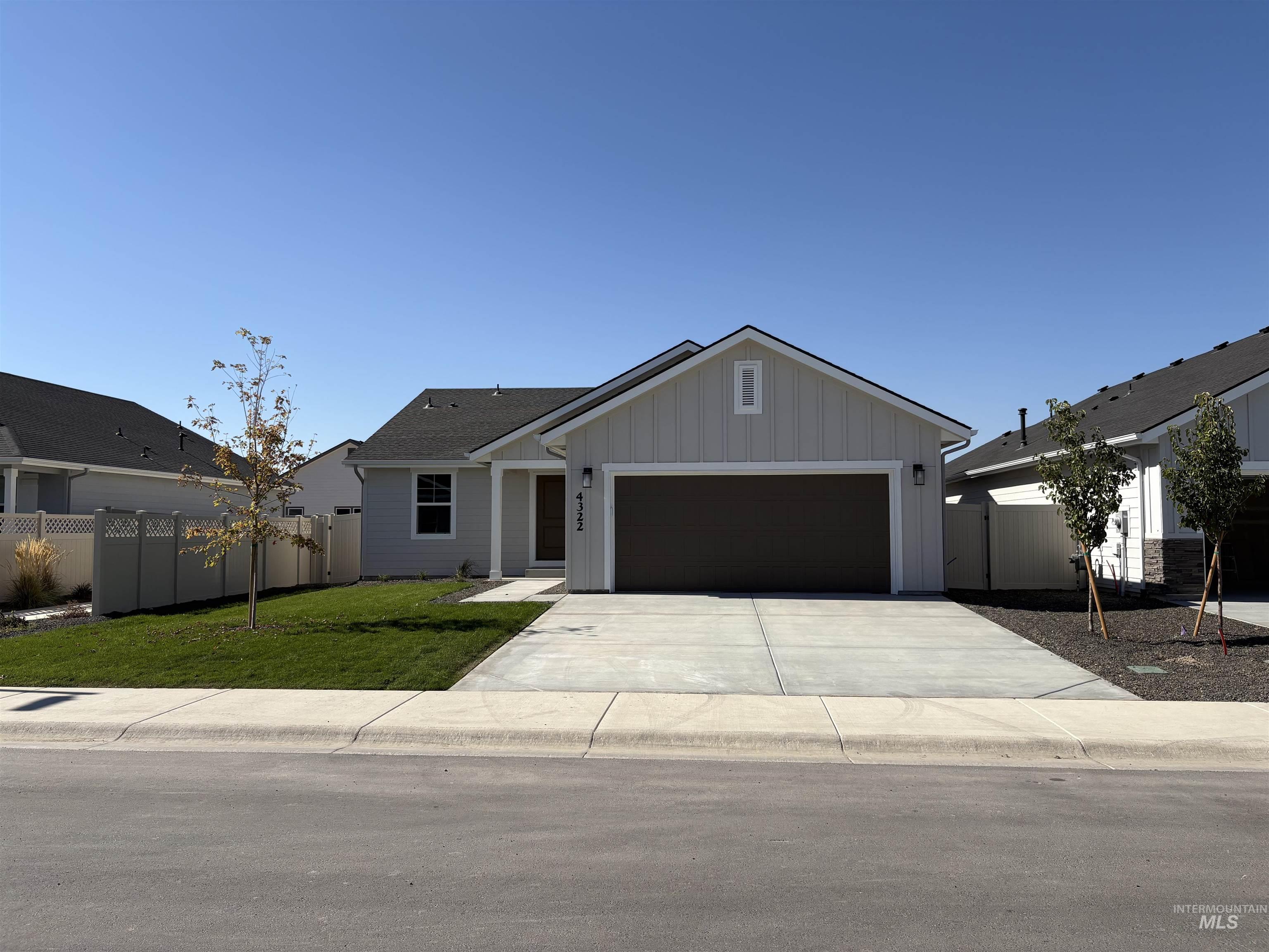 4322 Solitude Way Property Photo 1