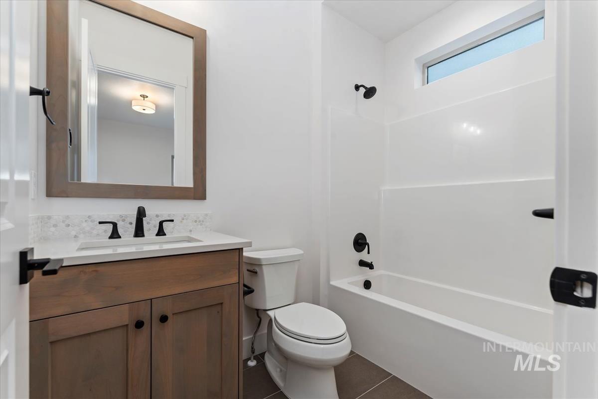 2138 N Ryde Ave. Property Photo 30