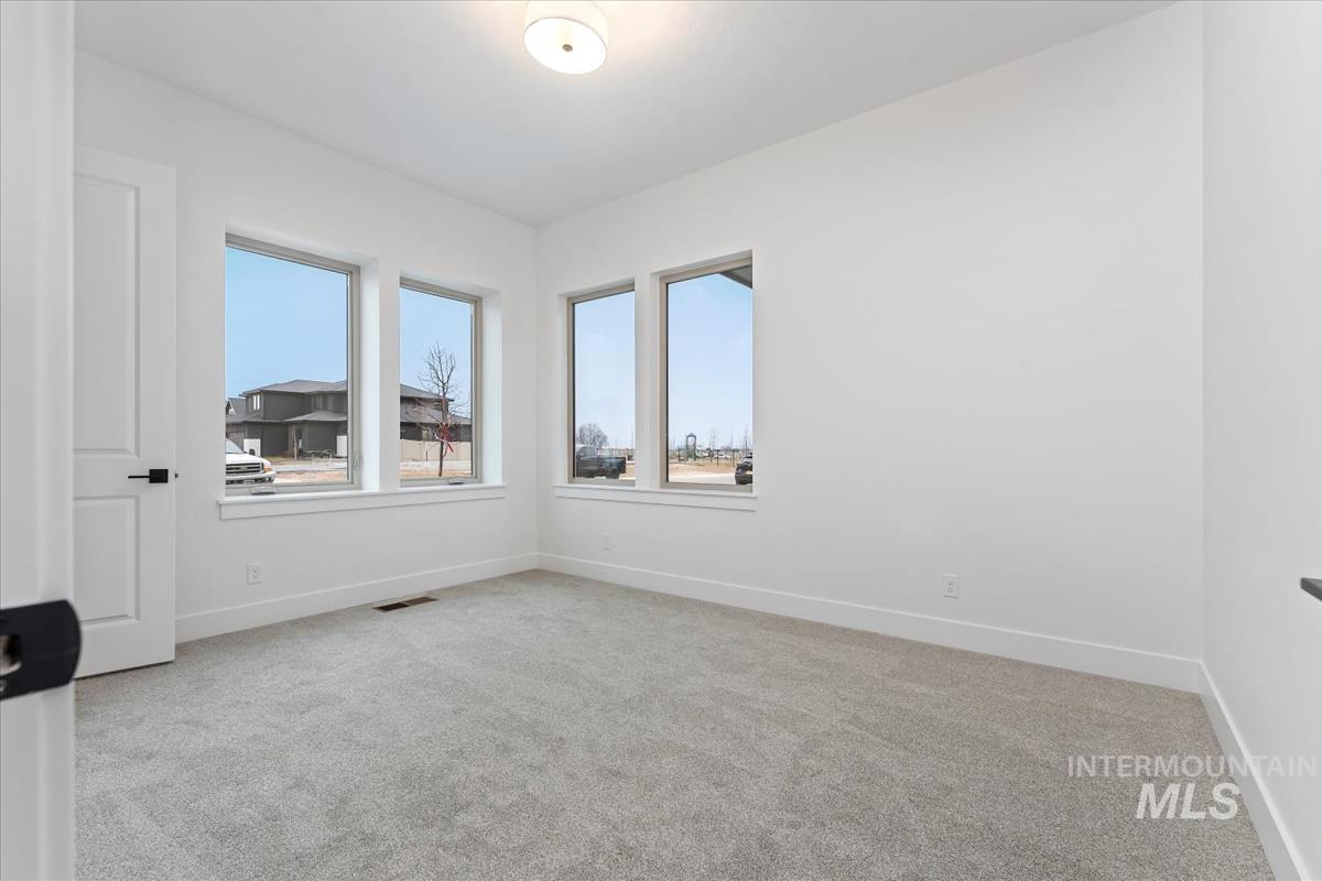 2138 N Ryde Ave. Property Photo 31