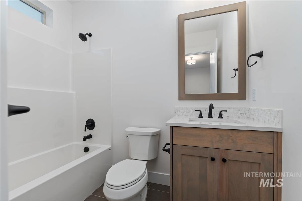 2138 N Ryde Ave. Property Photo 32