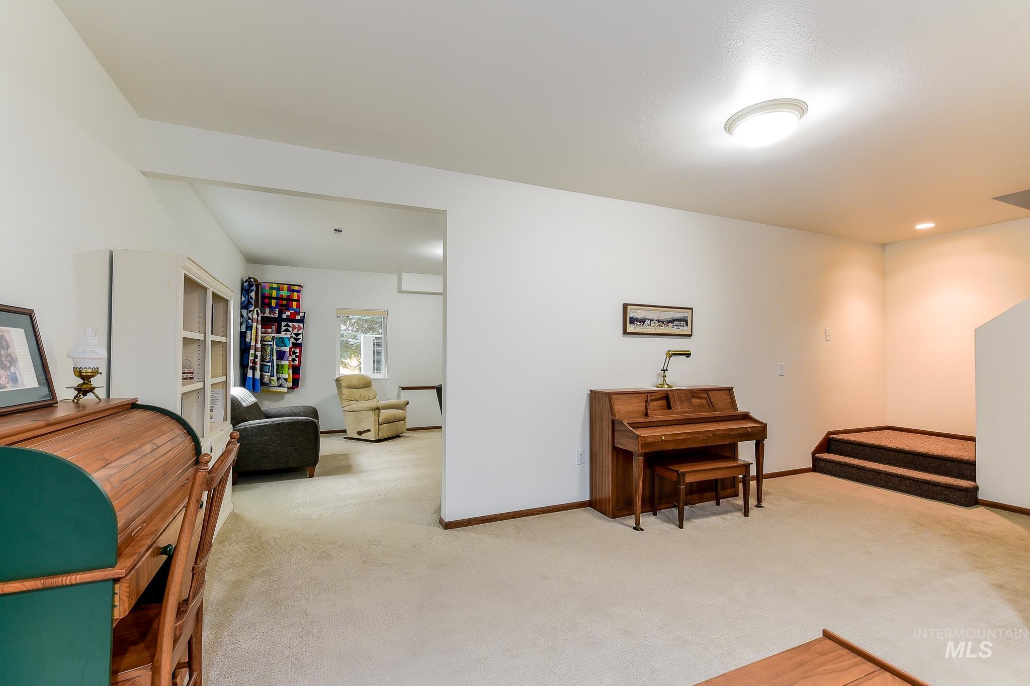 653 Indian Hills Drive Property Photo 43