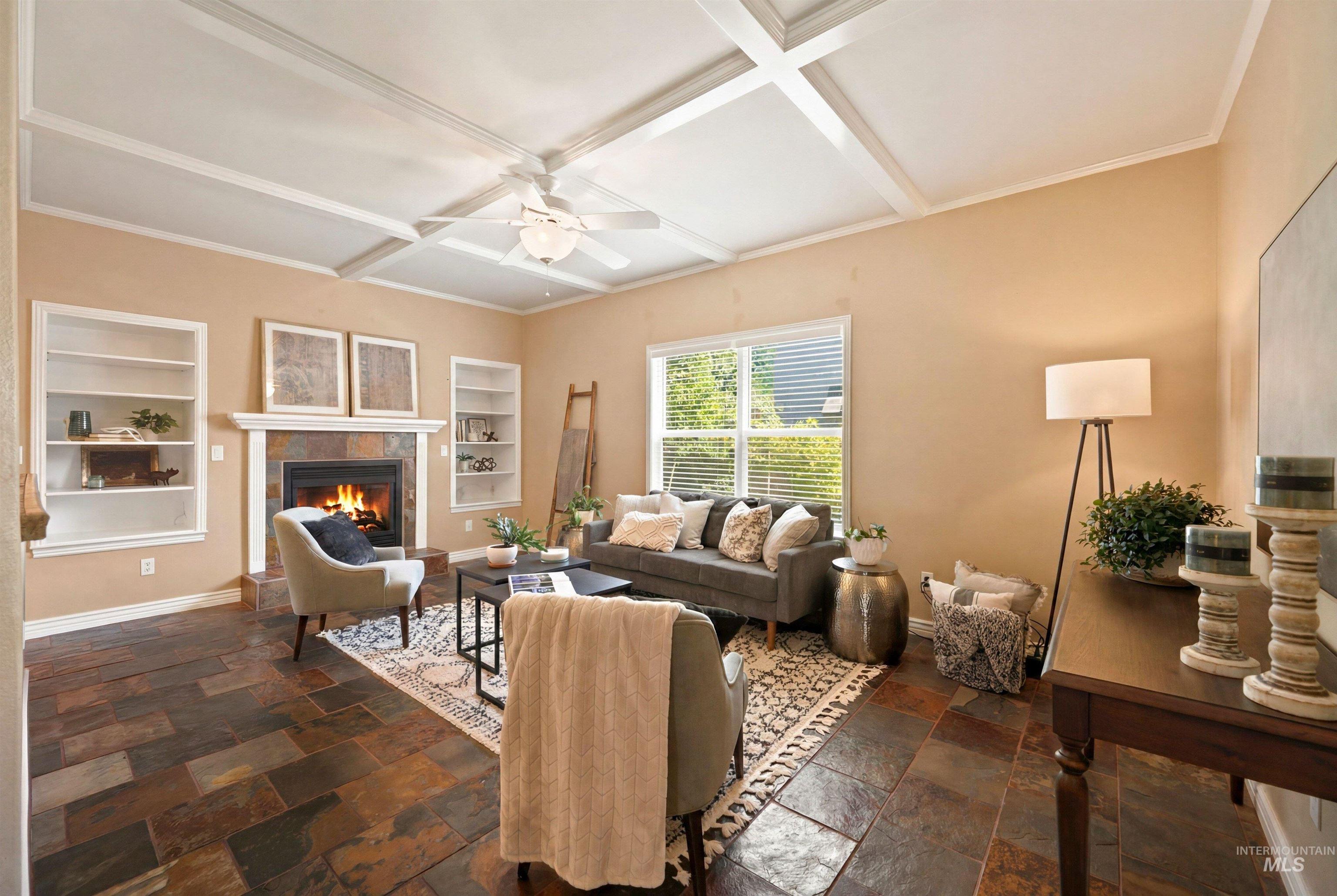 2468 E Heathfield Court Property Photo 2