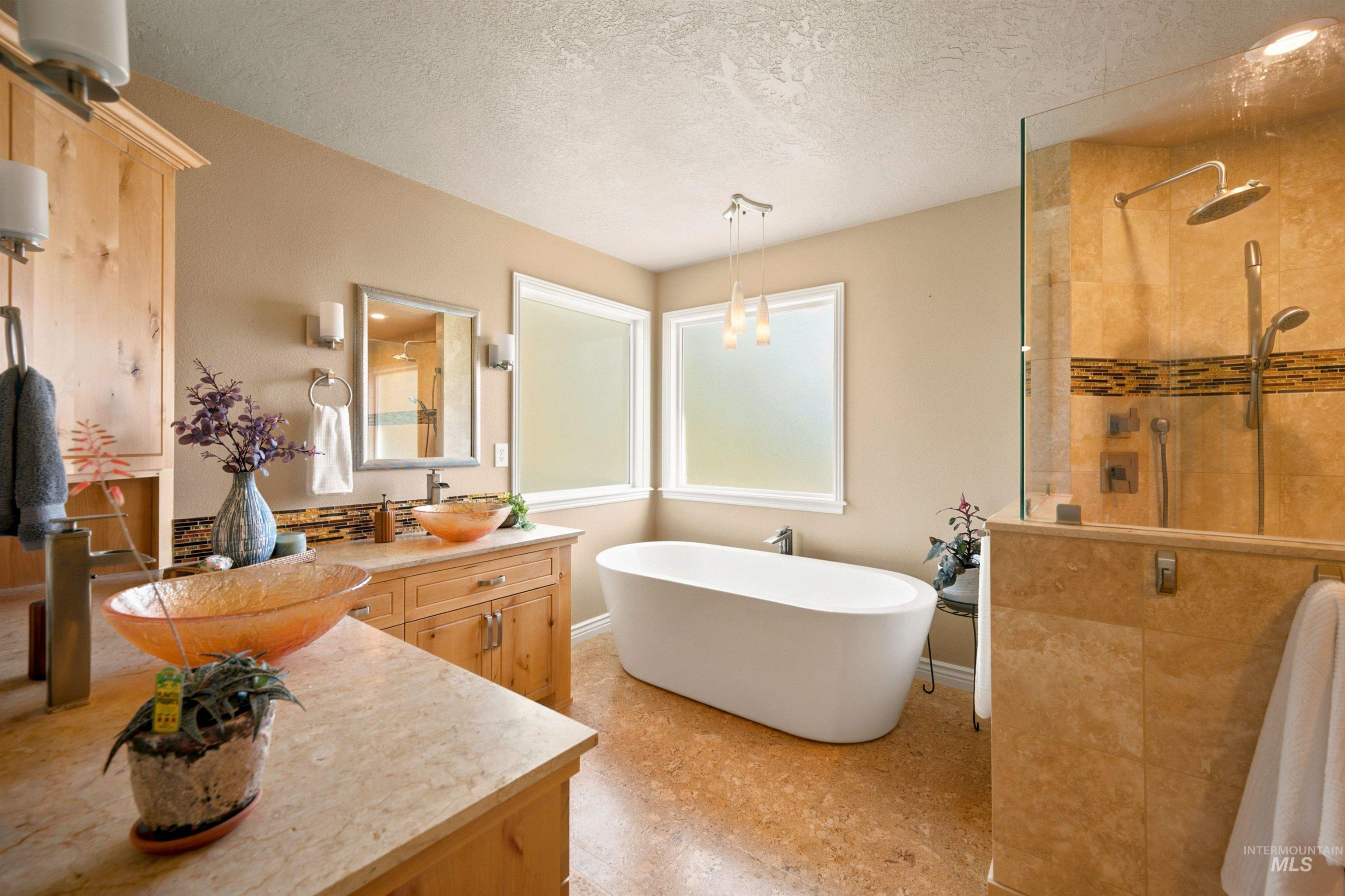 2468 E Heathfield Court Property Photo 5