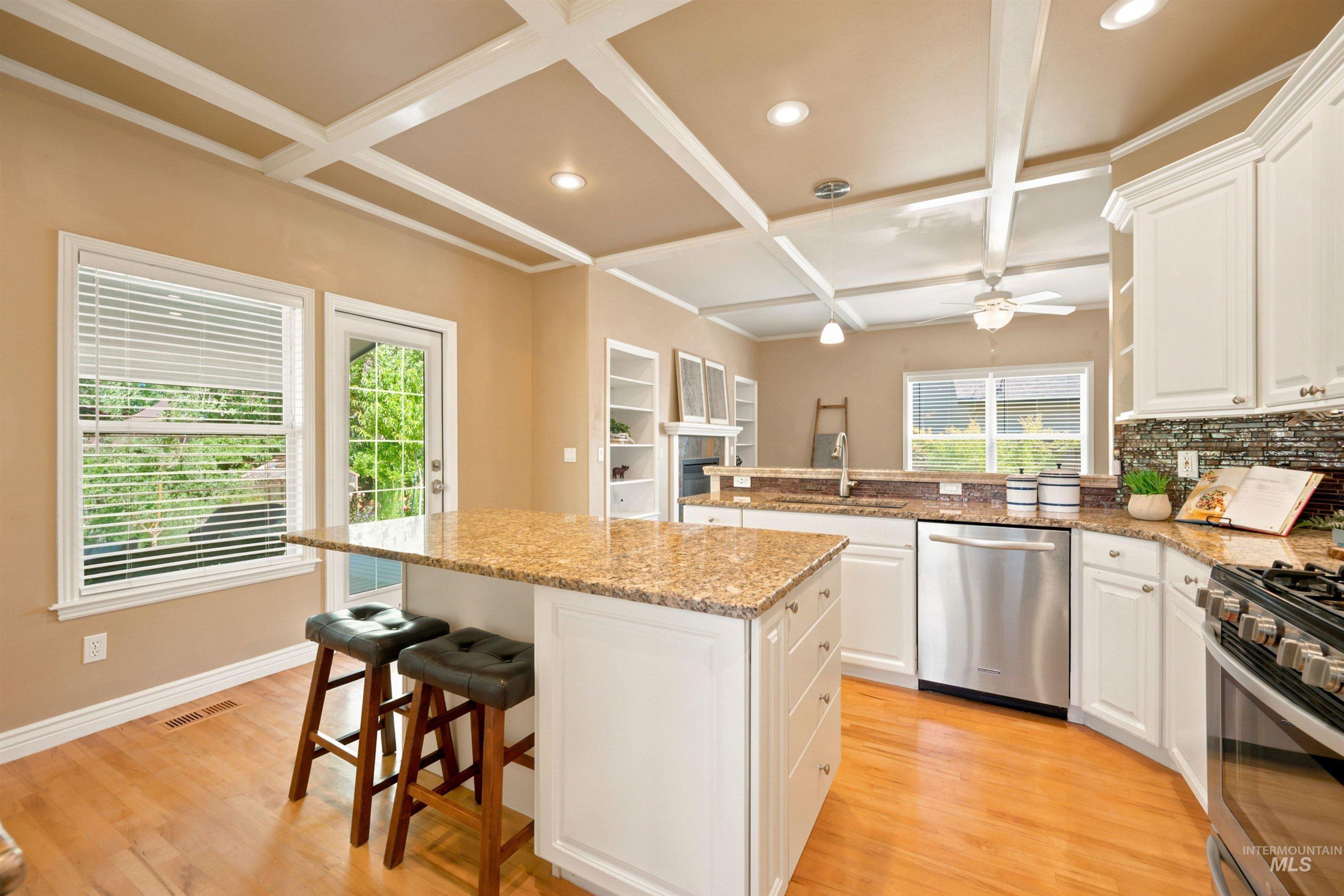 2468 E Heathfield Court Property Photo 13