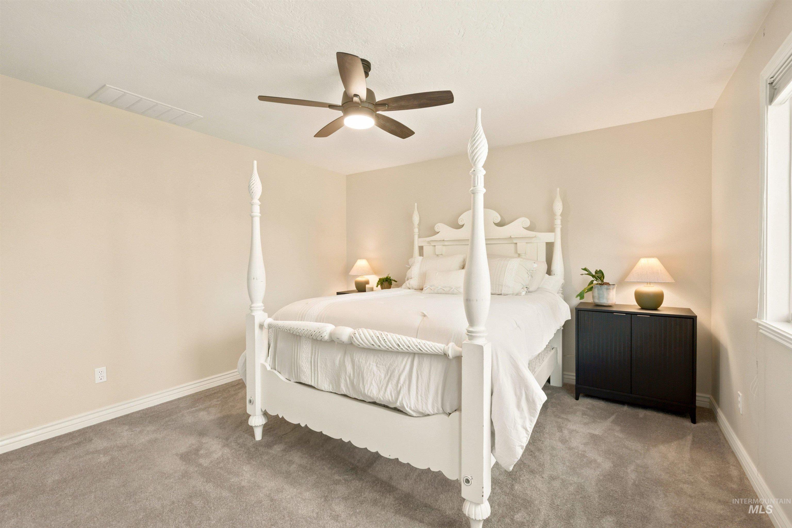2468 E Heathfield Court Property Photo 23