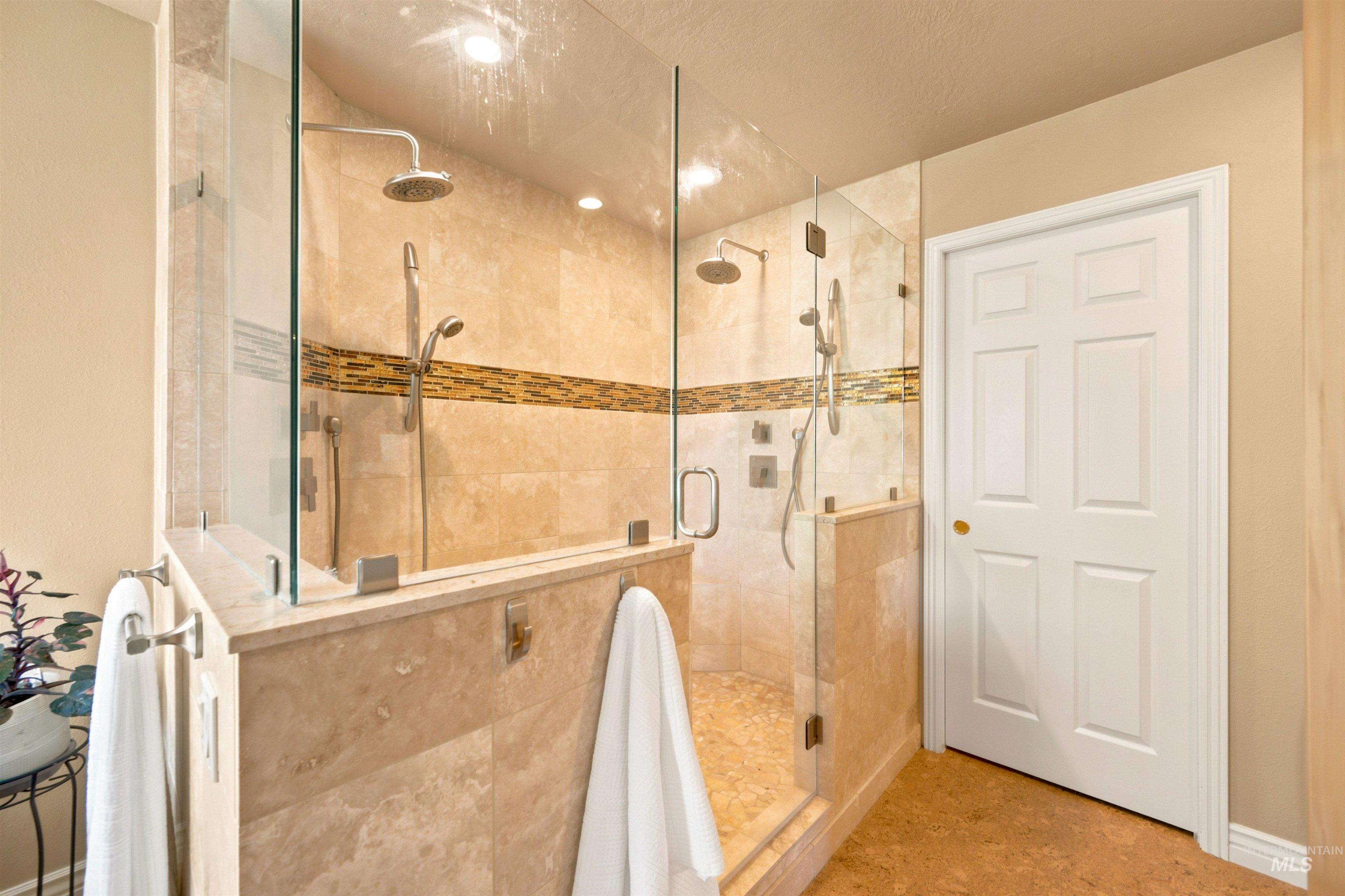 2468 E Heathfield Court Property Photo 27