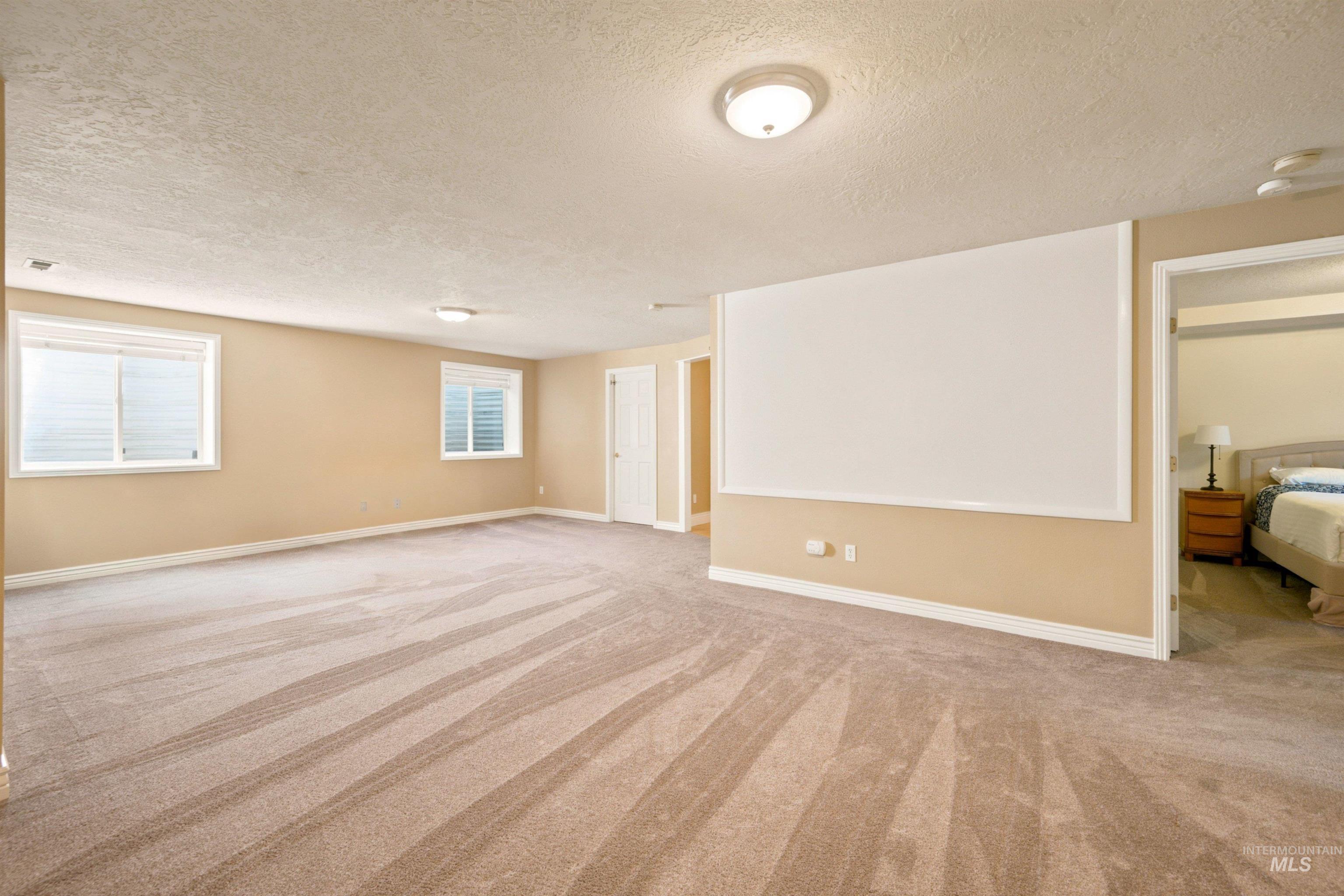 2468 E Heathfield Court Property Photo 33