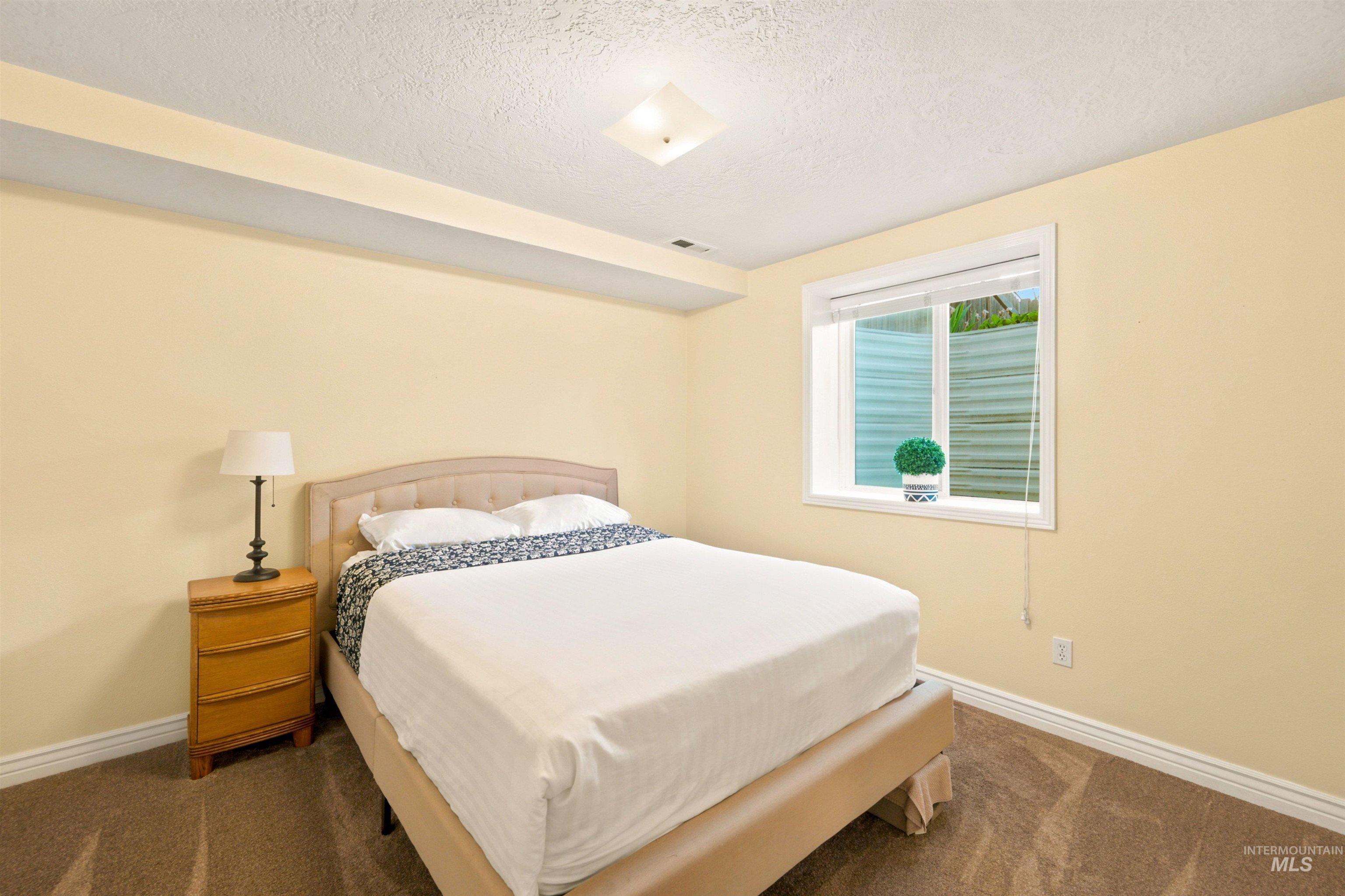 2468 E Heathfield Court Property Photo 34