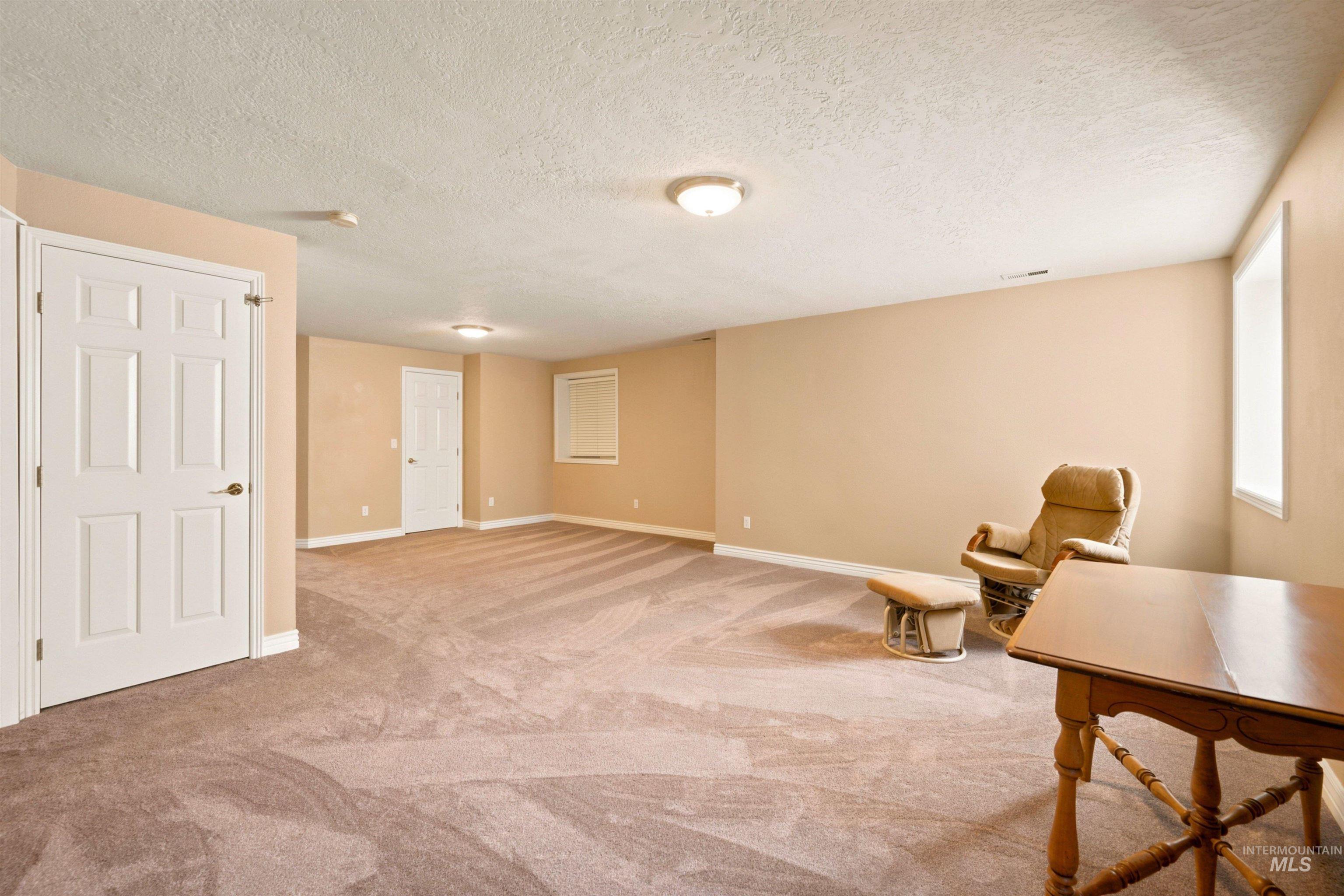 2468 E Heathfield Court Property Photo 36
