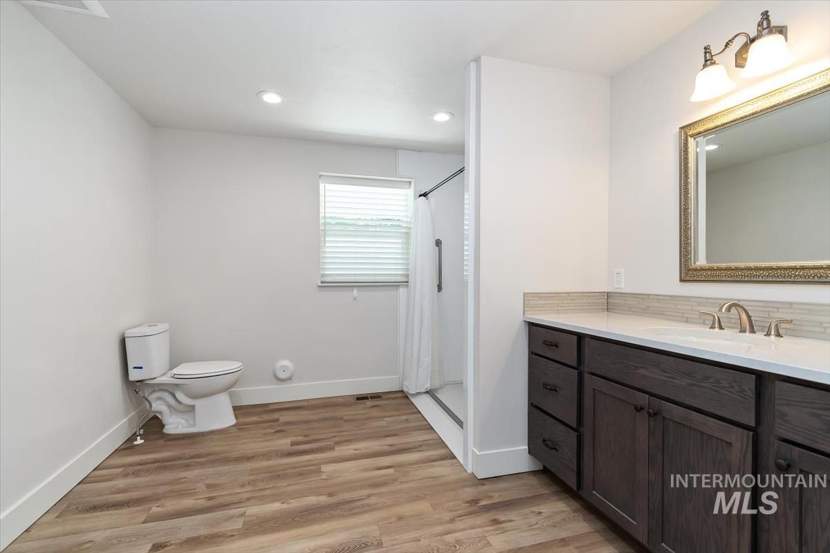 3040 N Duane Dr Property Photo 22