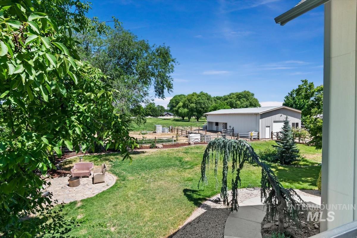 3040 N Duane Dr Property Photo 43