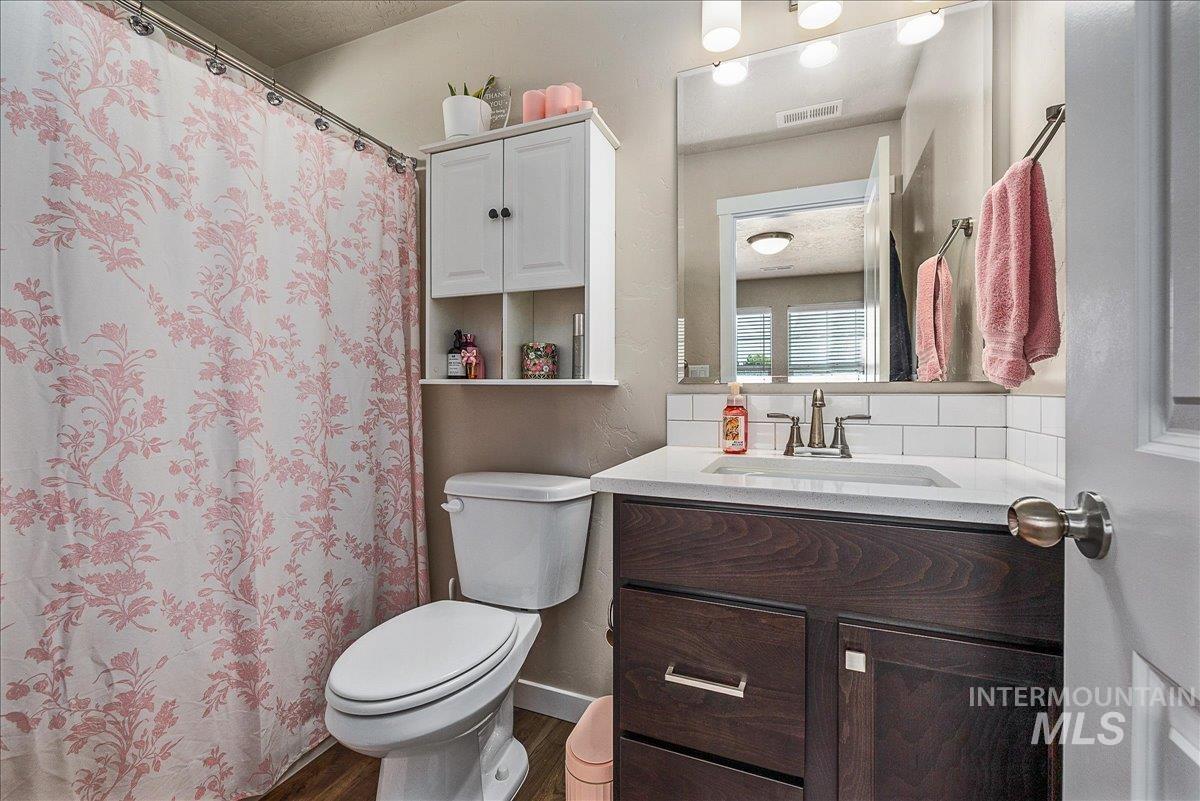 7482 E Edison St Property Photo 31
