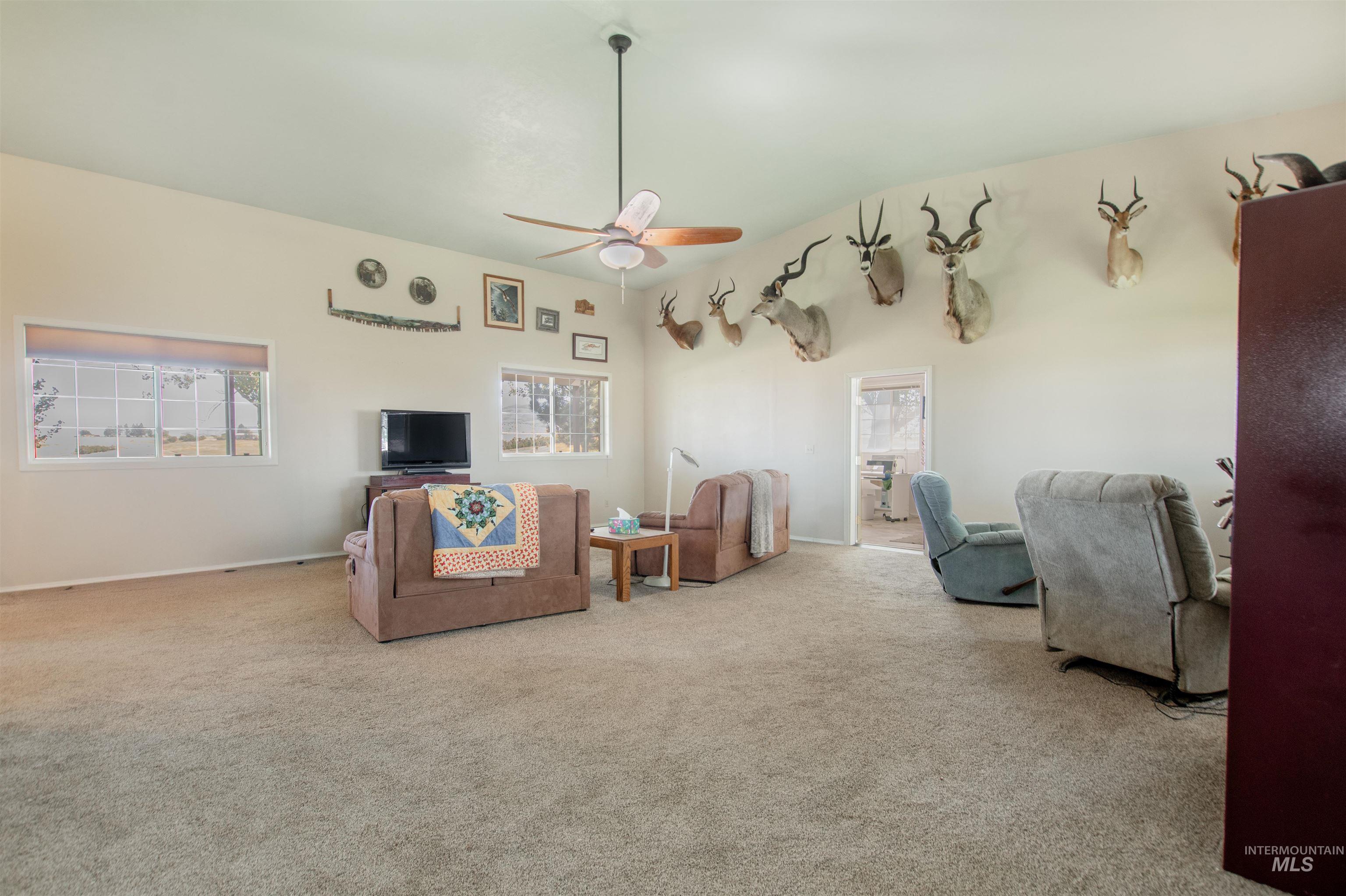 2270 Kilborn Lane Property Photo 15