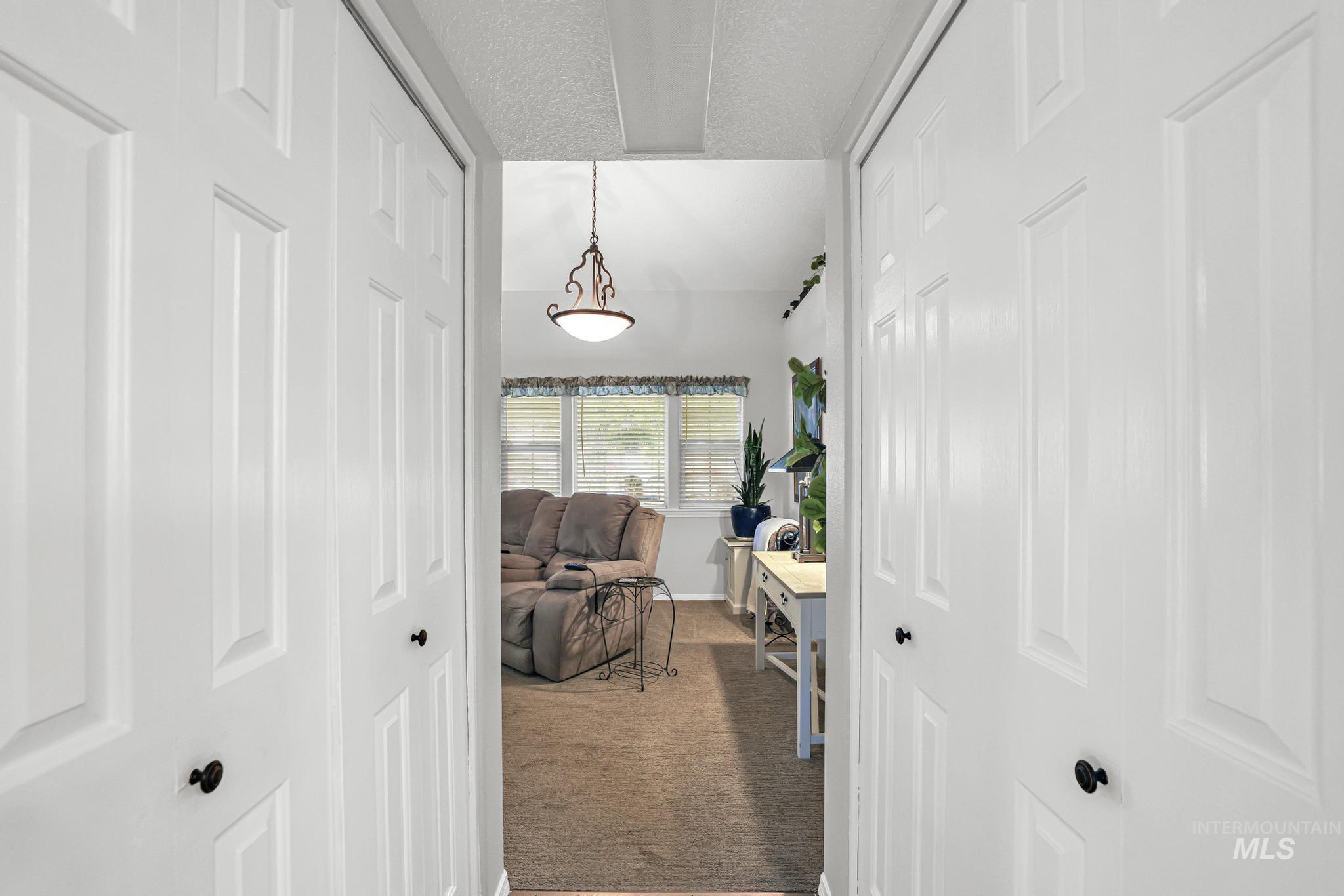 426 Bitterbrush Dr Property Photo 36