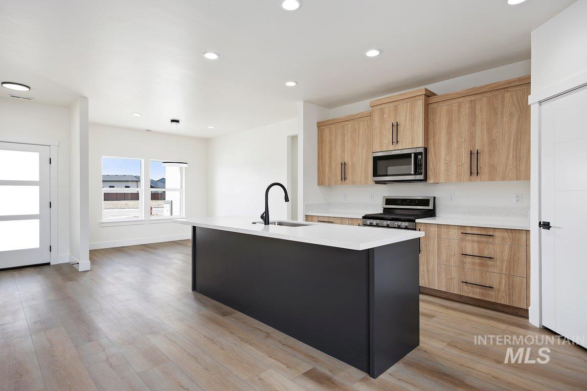 1516 Tule Dr. Property Photo 13