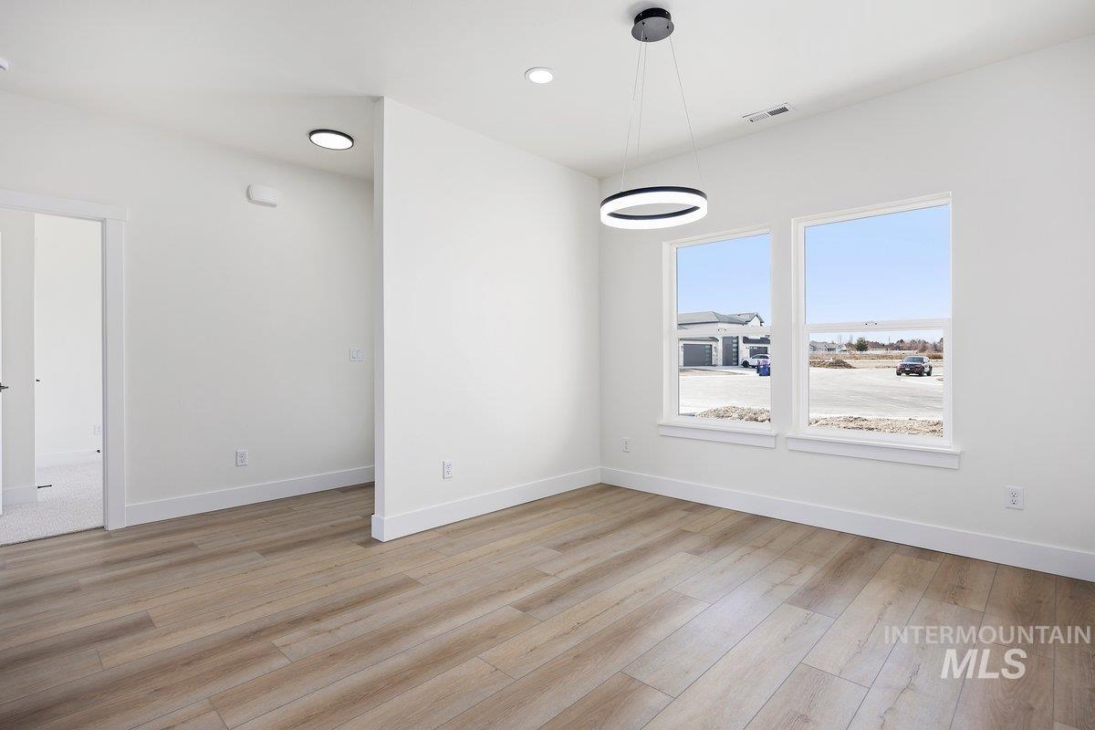 1516 Tule Dr. Property Photo 15