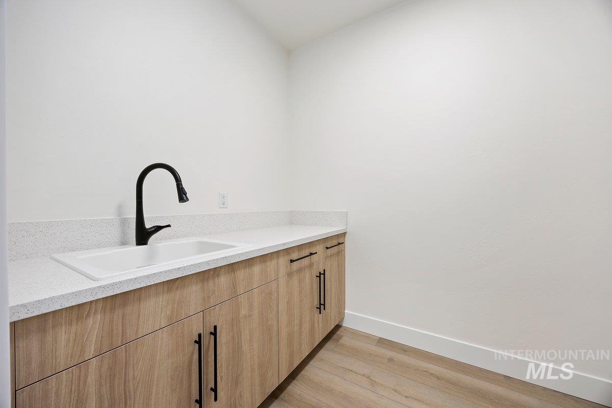 1516 Tule Dr. Property Photo 34