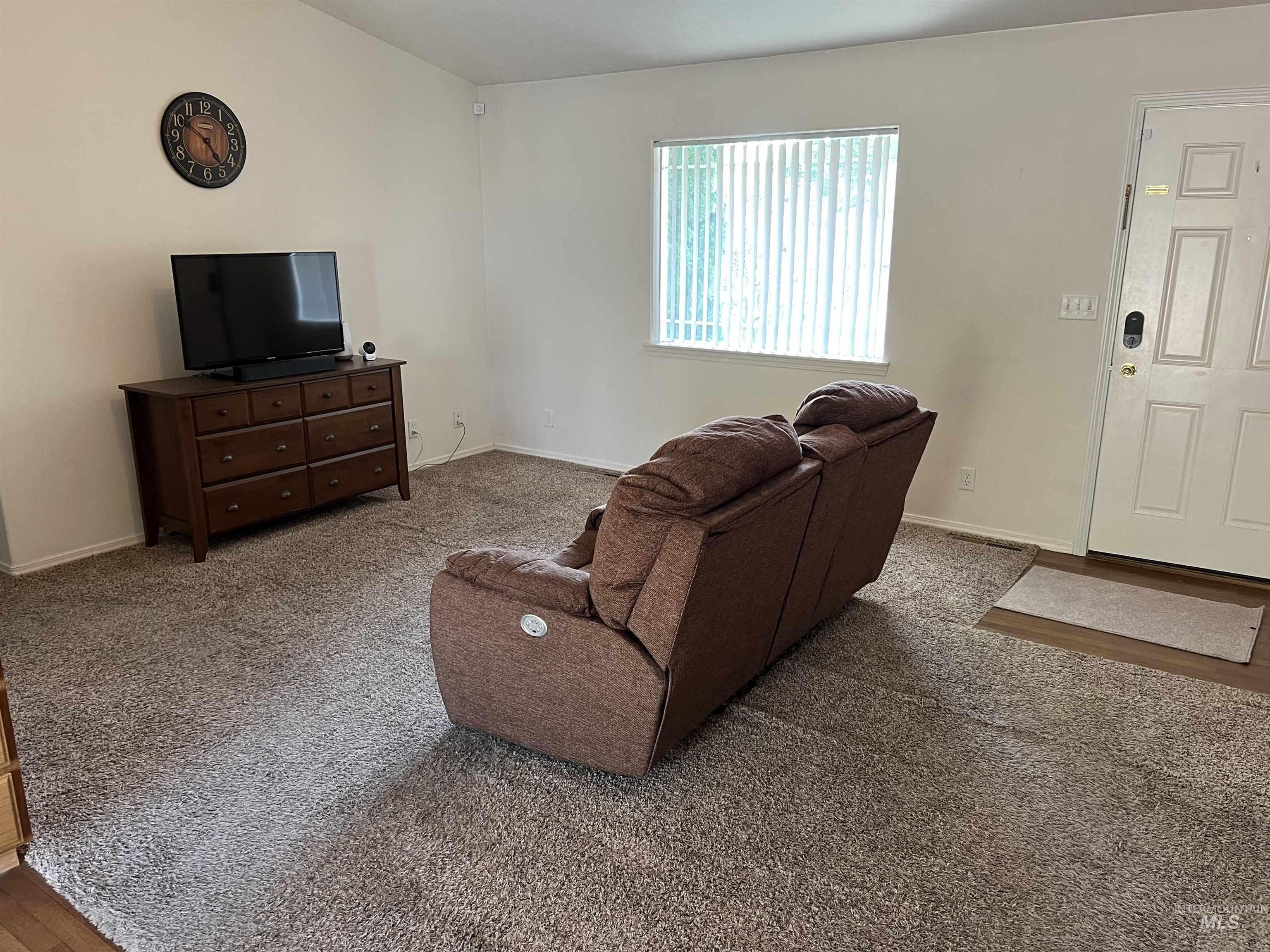 1463 Wrangler Property Photo 2