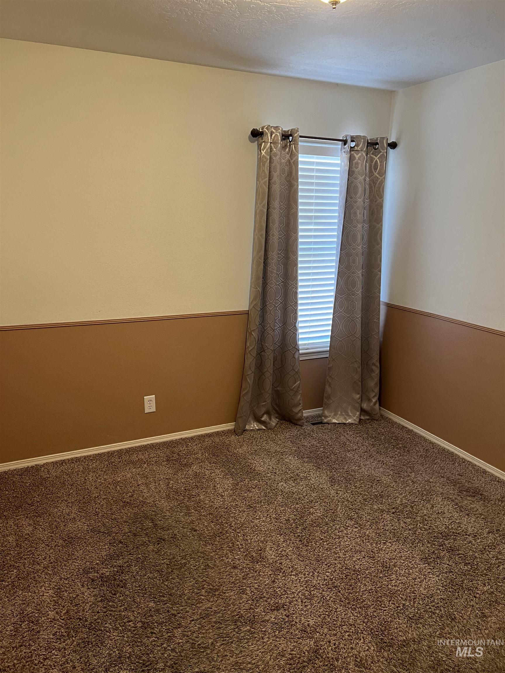 1463 Wrangler Property Photo 12