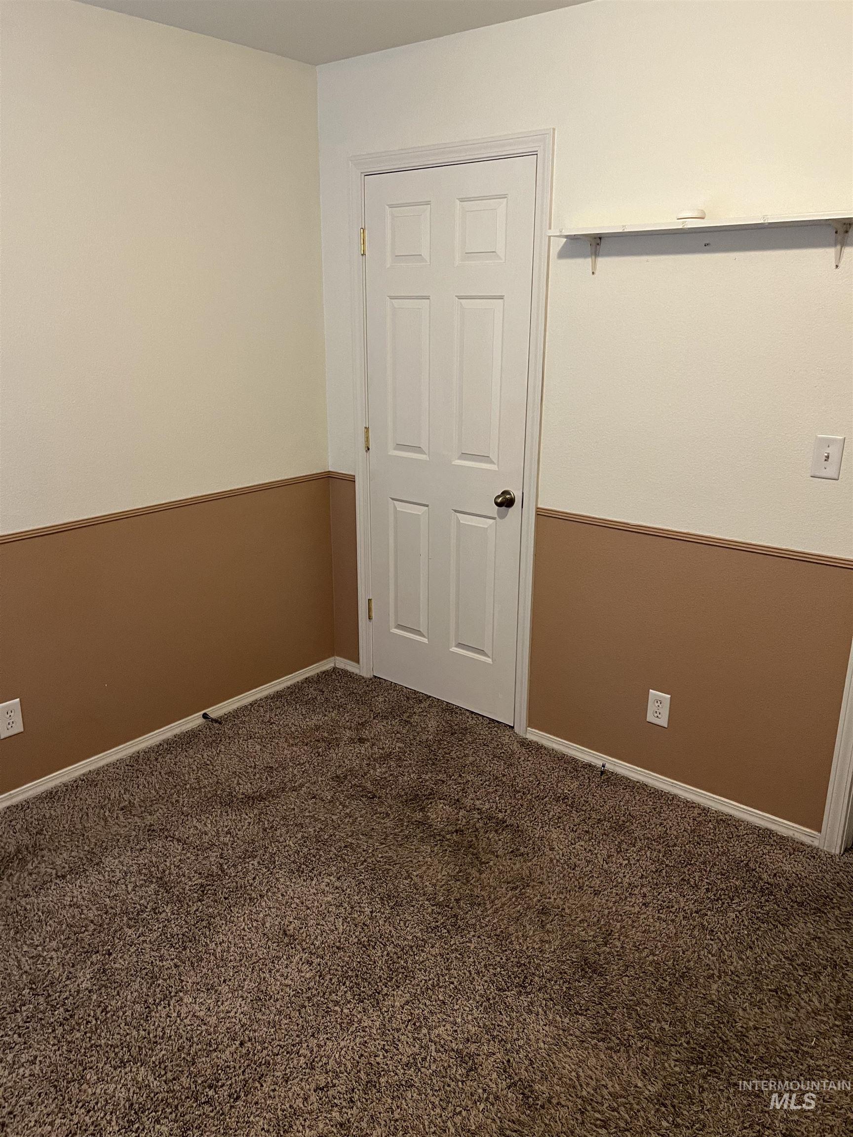 1463 Wrangler Property Photo 13