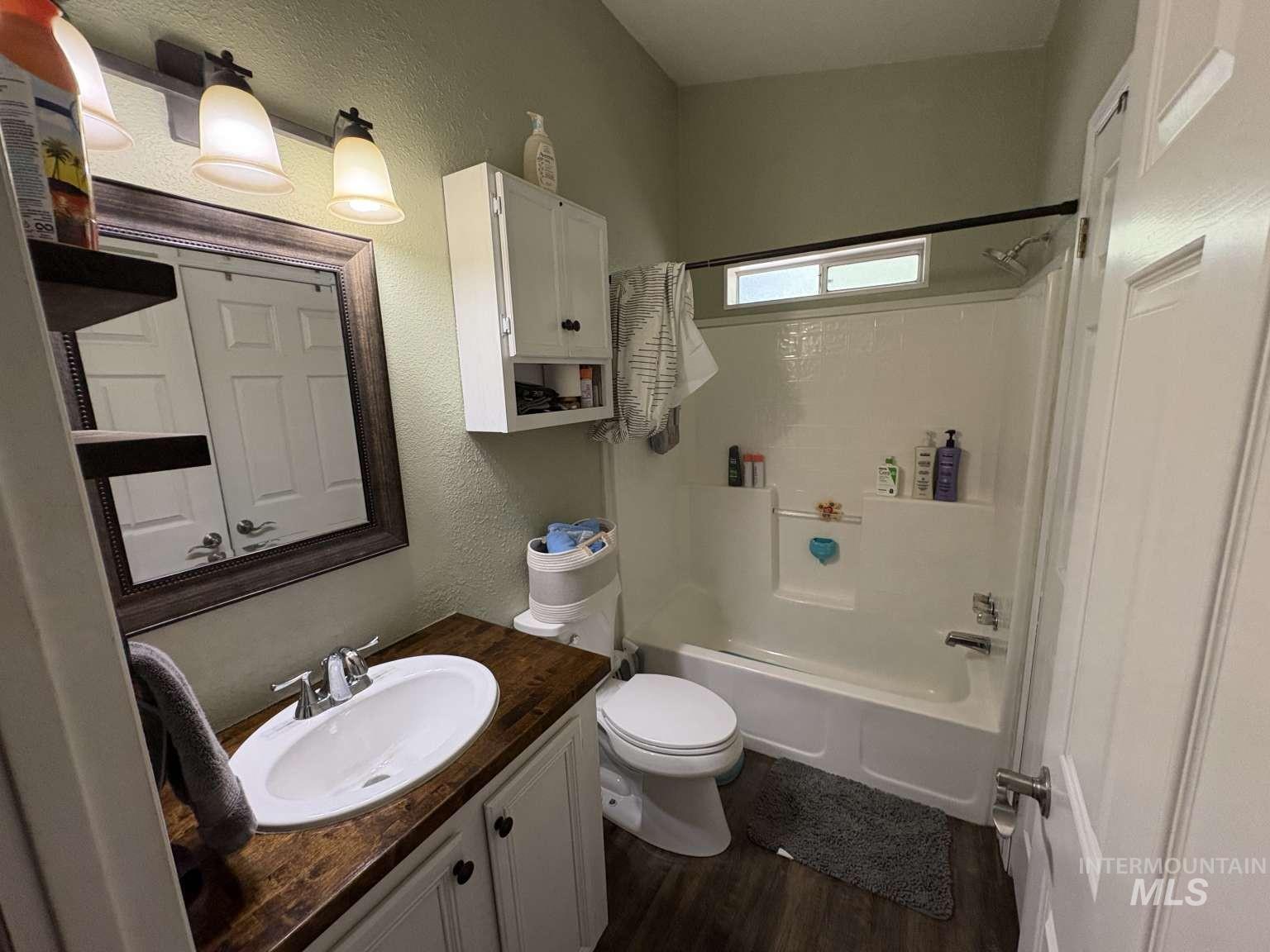 12657 Indio Ave Property Photo 13
