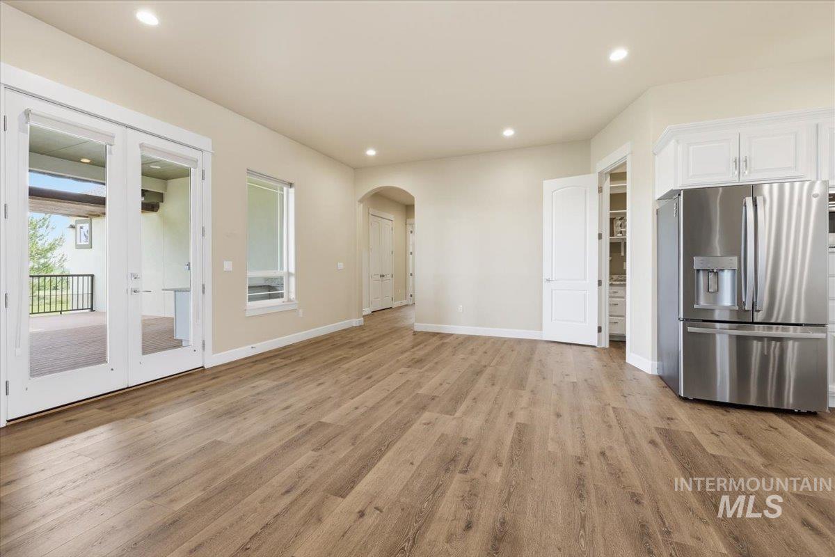 11274 W Royal Ridge Ct Property Photo 23