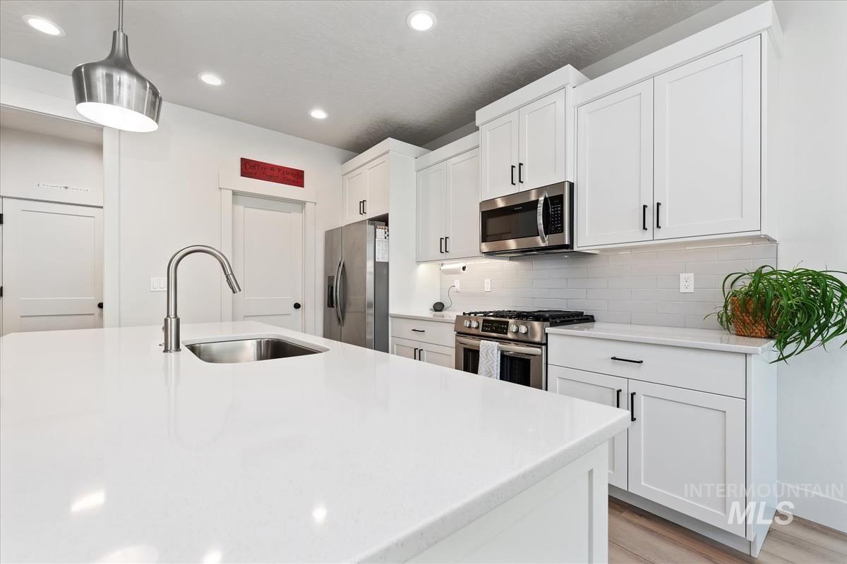 1495 W Fluorite St Property Photo 12