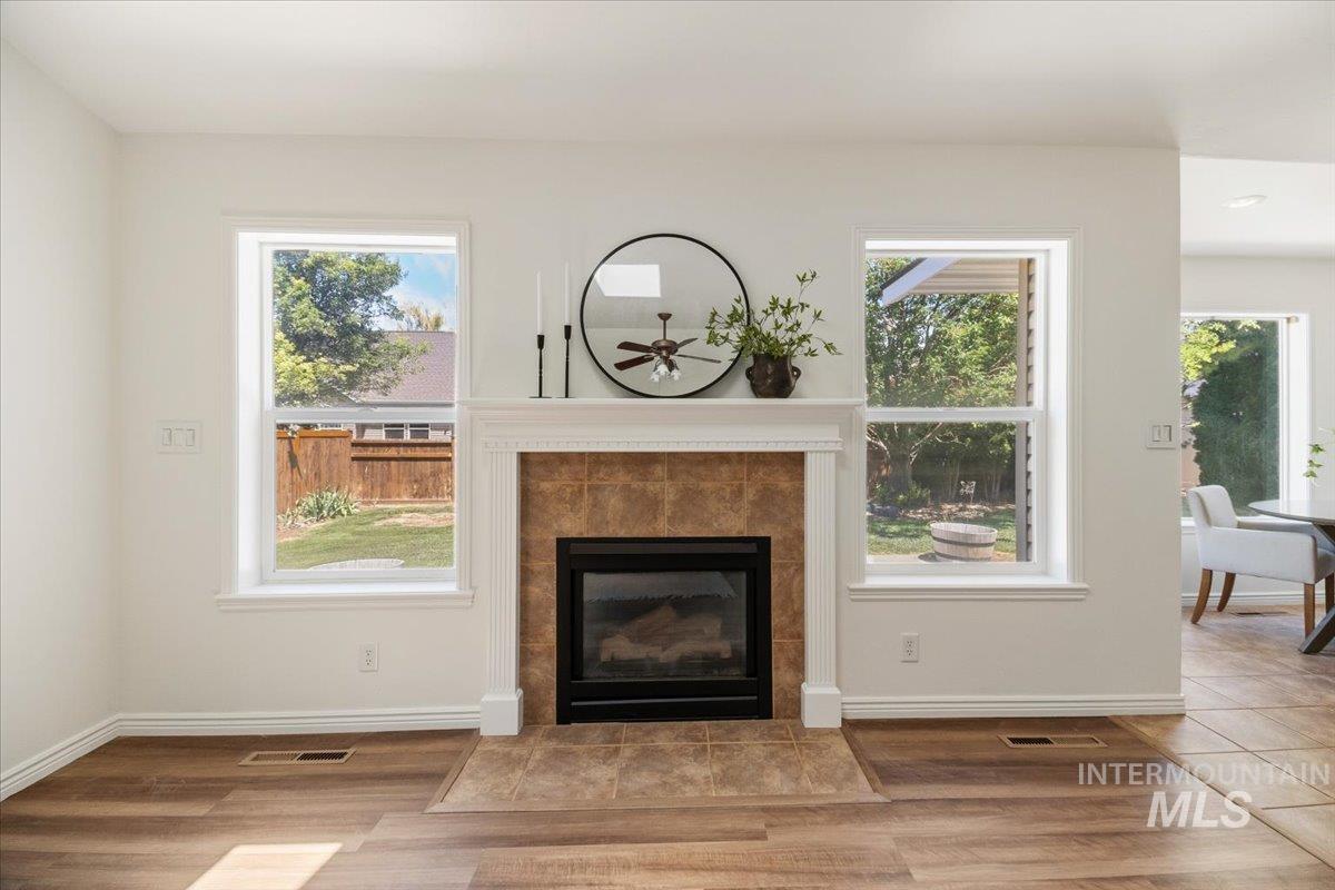 2032 Talus Loop Property Photo 11