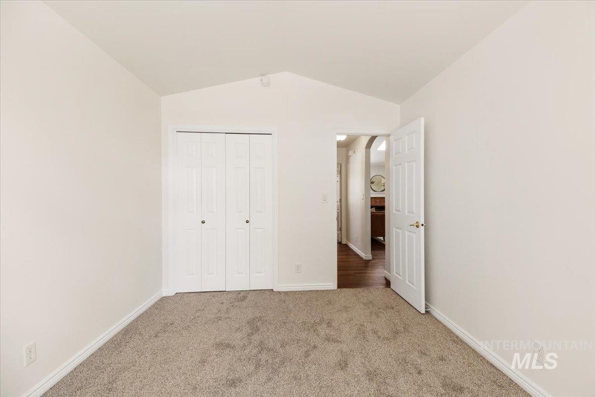 2032 Talus Loop Property Photo 23