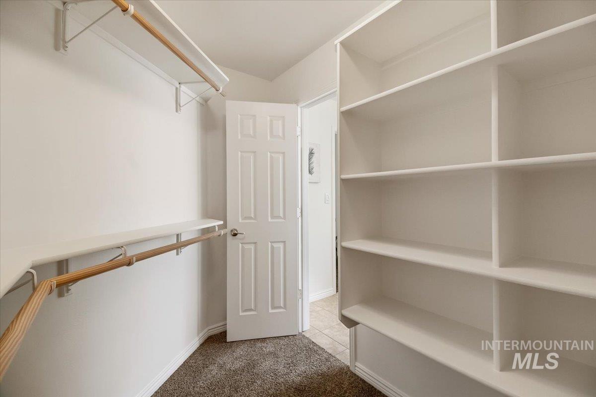 2032 Talus Loop Property Photo 39