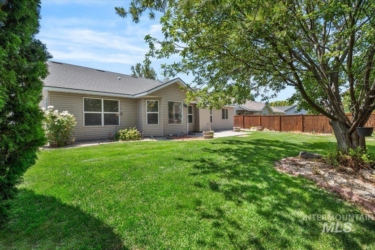 2032 Talus Loop Property Photo 42