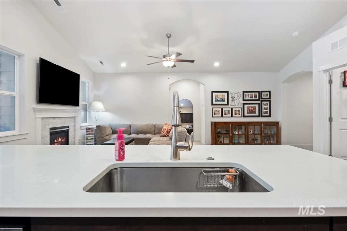 18566 White Rose Pl Property Photo 10