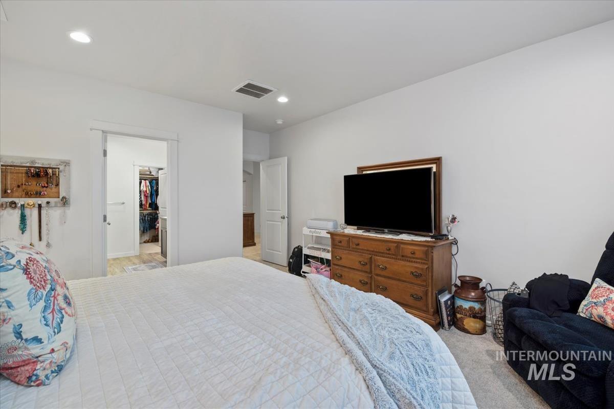 18566 White Rose Pl Property Photo 18