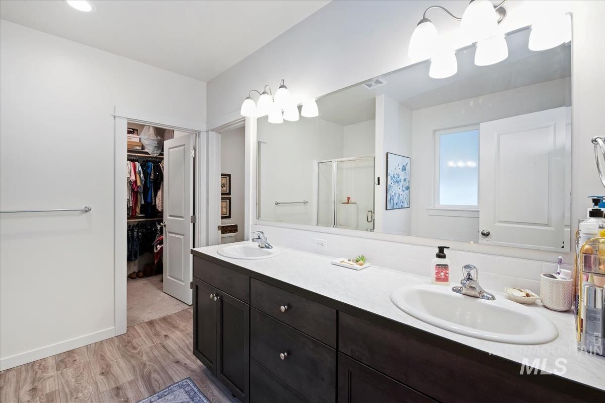 18566 White Rose Pl Property Photo 19