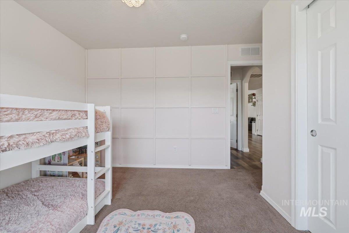 4340 E Elk River St Property Photo 7