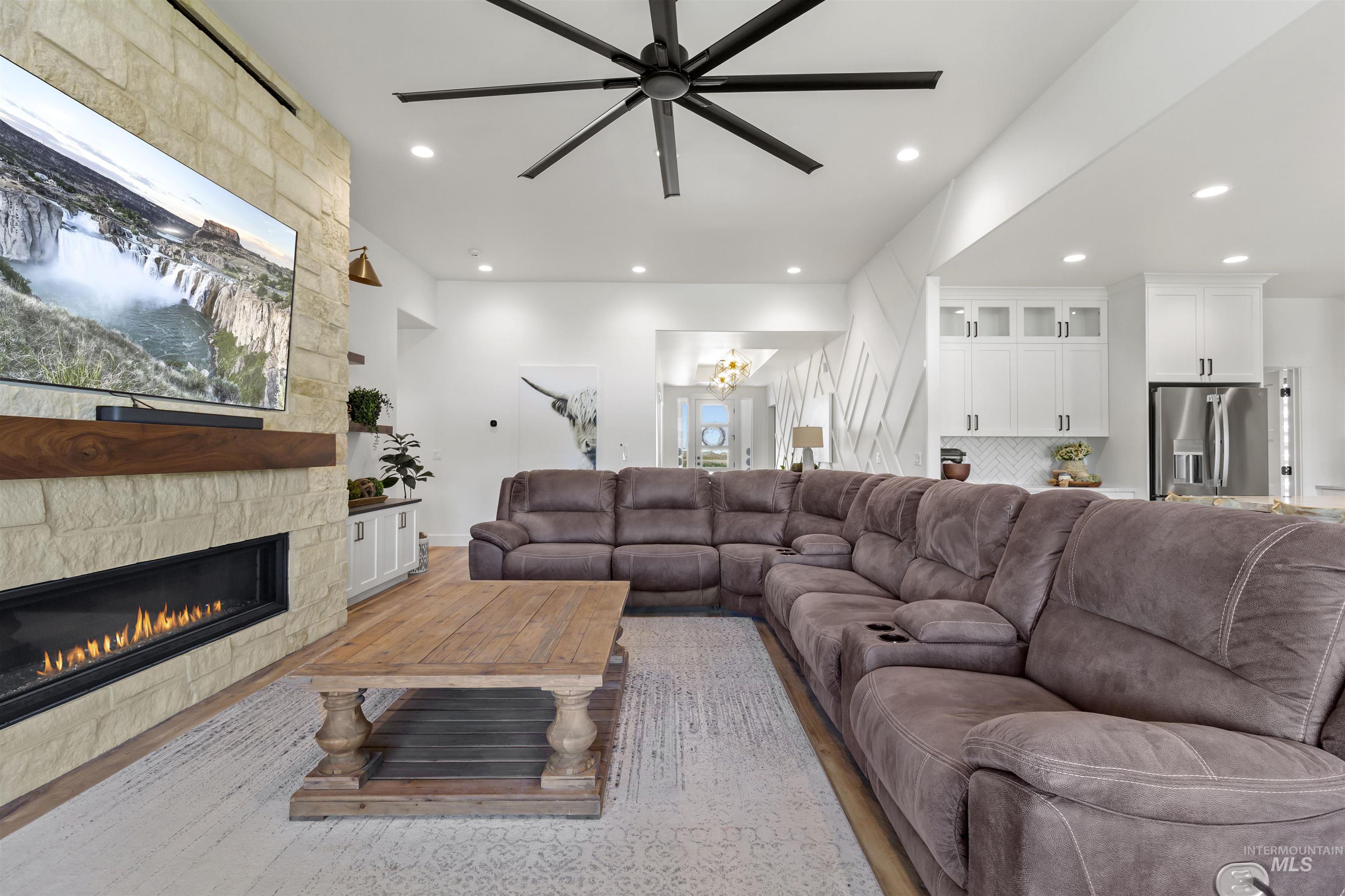 3686 E 3735 N Property Photo 11