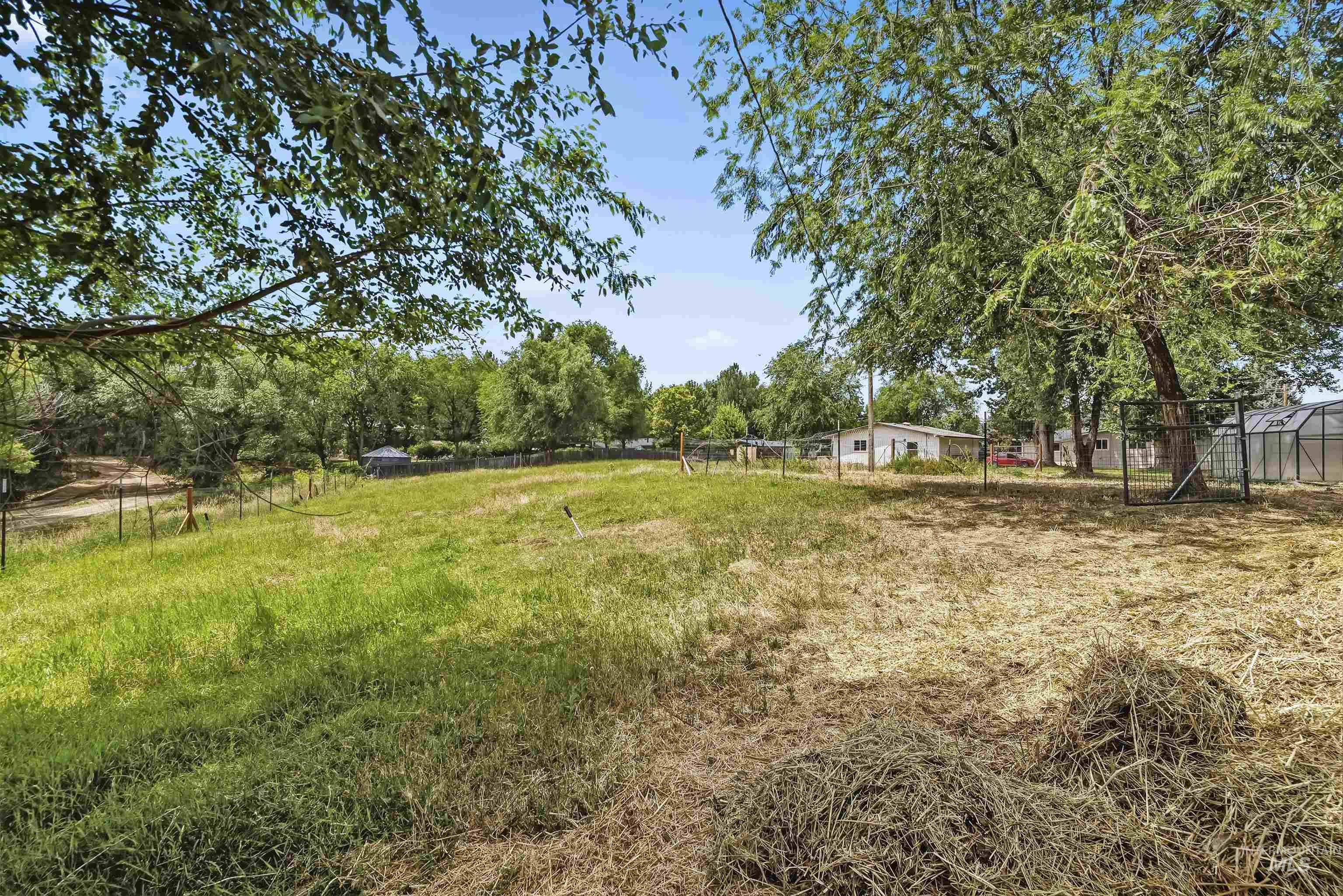 355 E Beacon Light Rd Property Photo 37