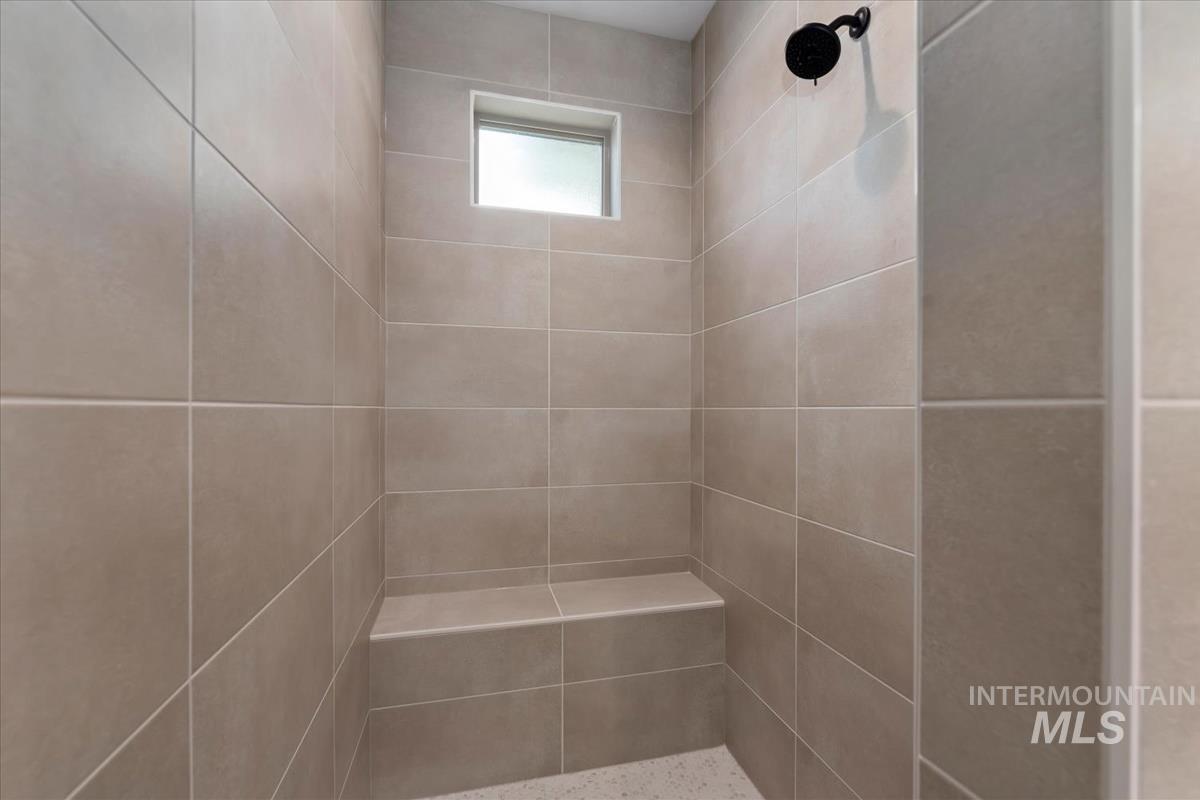 11127 S Corballis Ln Property Photo 24